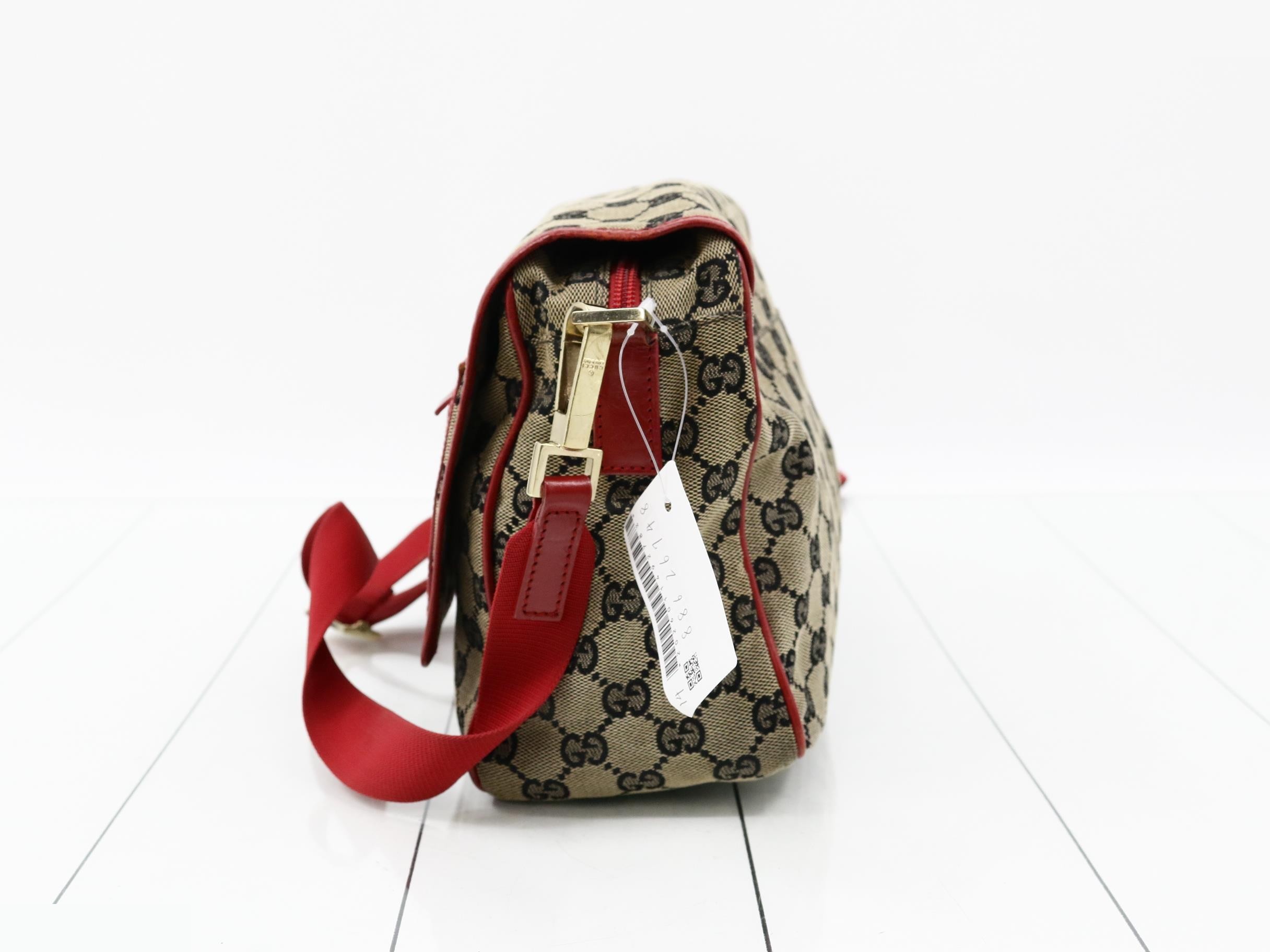 GG Canvas Leather Shoulder Bag — view 3