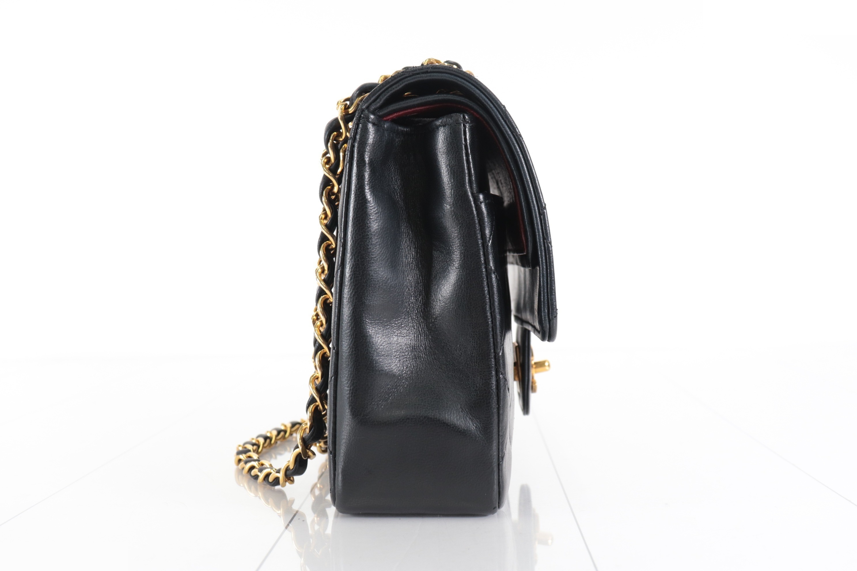 Double flap 25 Lambskin Chain Shoulder Bag, Series 0 — view 3