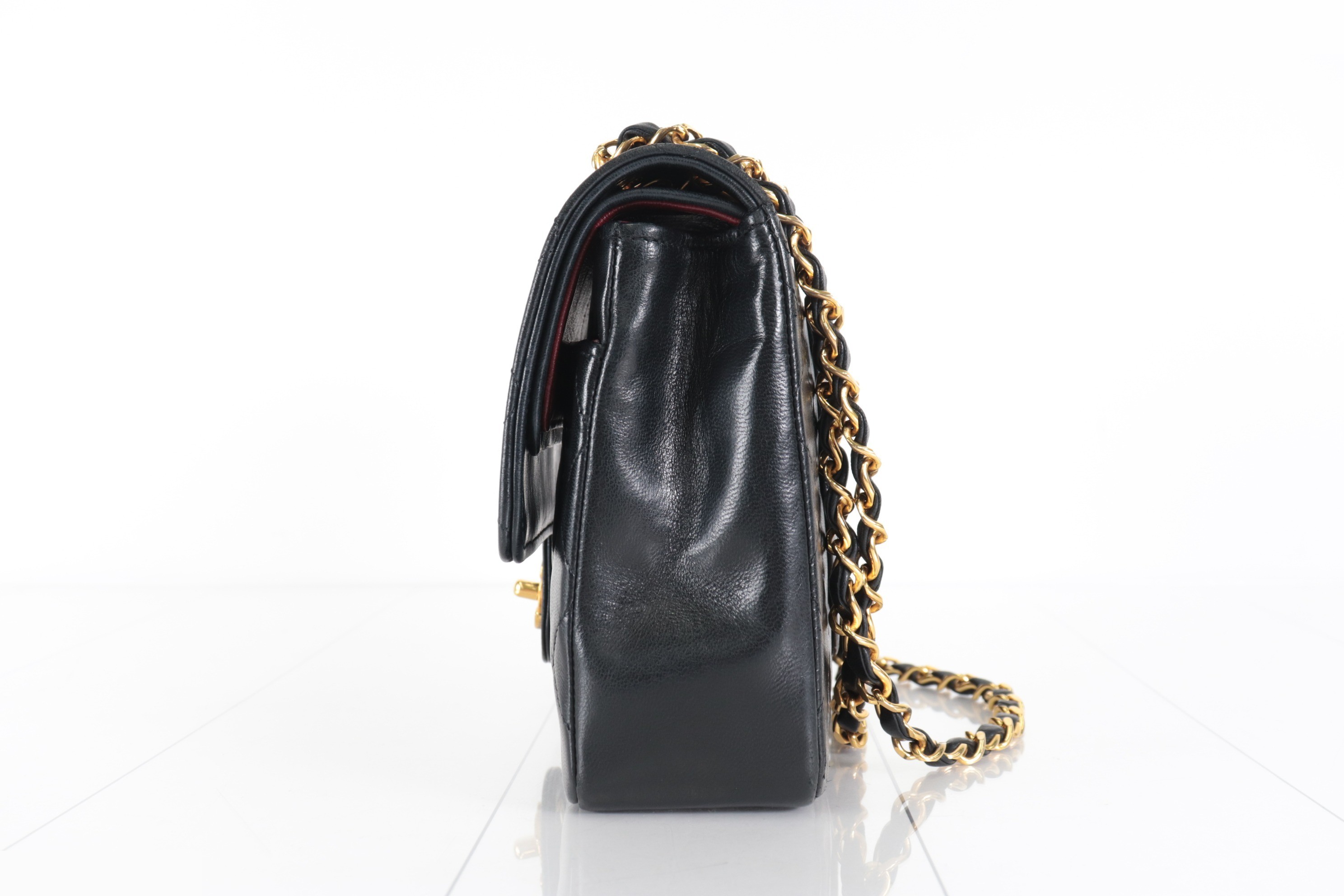 Double flap 25 Lambskin Chain Shoulder Bag, Series 0 — view 4
