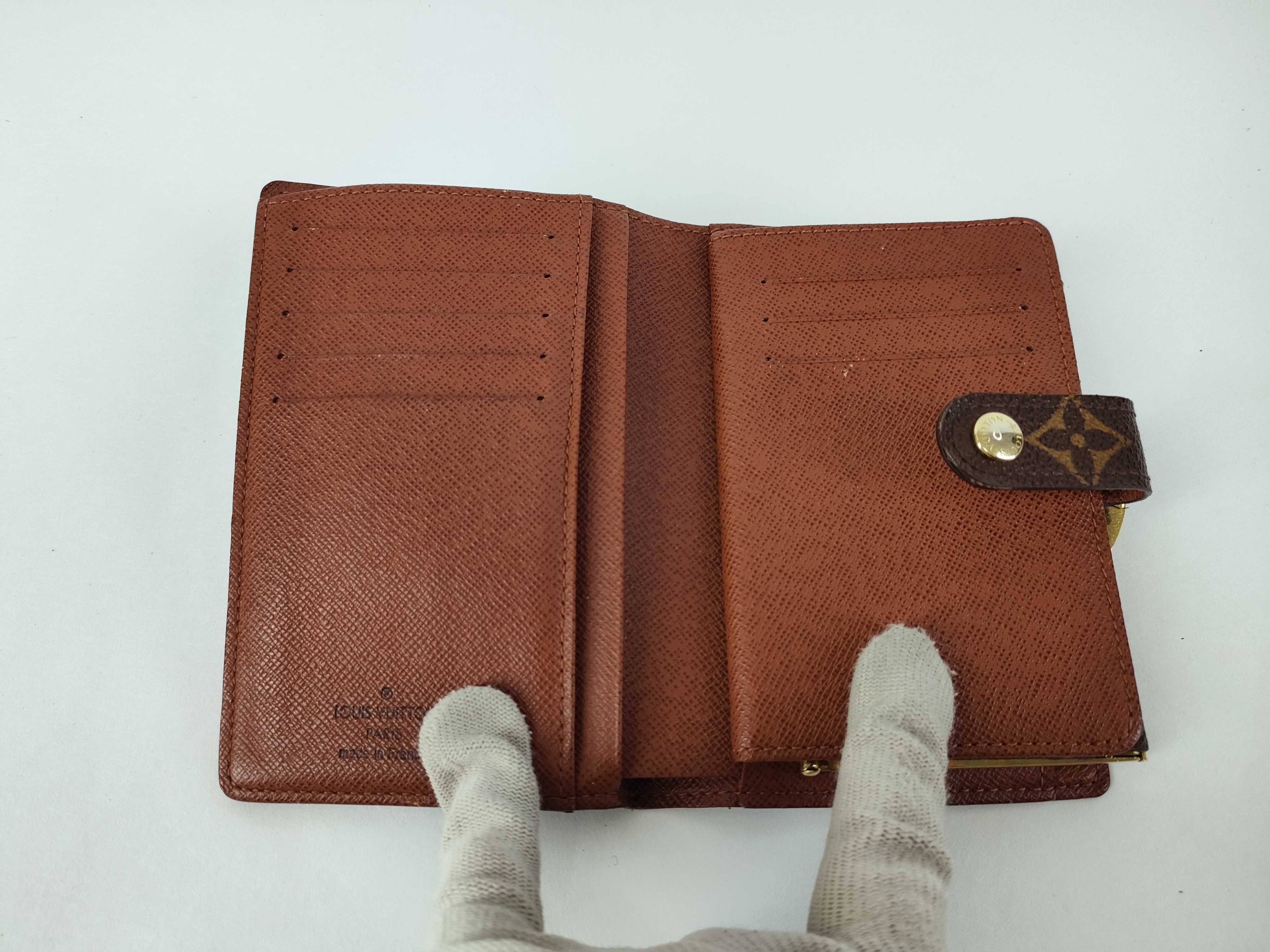Monogram / Louis Vuitton / M61674 / Portefeuille Viennois / Monogram / Clasp Wallet / Bi-fold Wallet / SN3067 Wallet — view 9