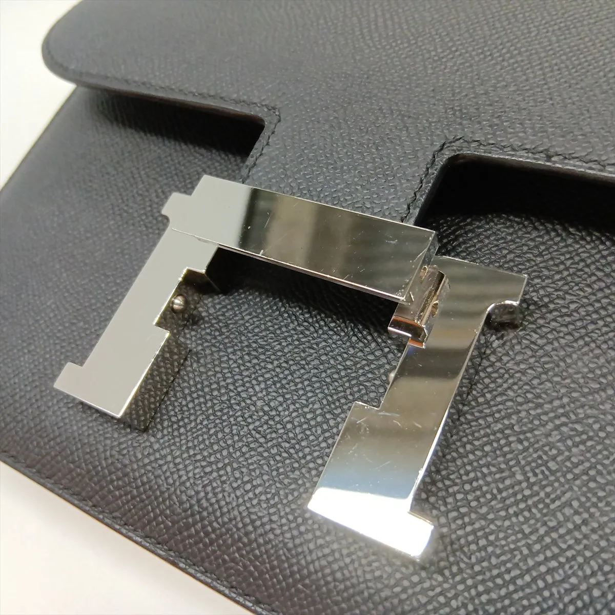 [Individually packaged] Hermes Constance 24 Miroir Veau Epsom Black Silver Hardware K:2025 with mirror — view 11