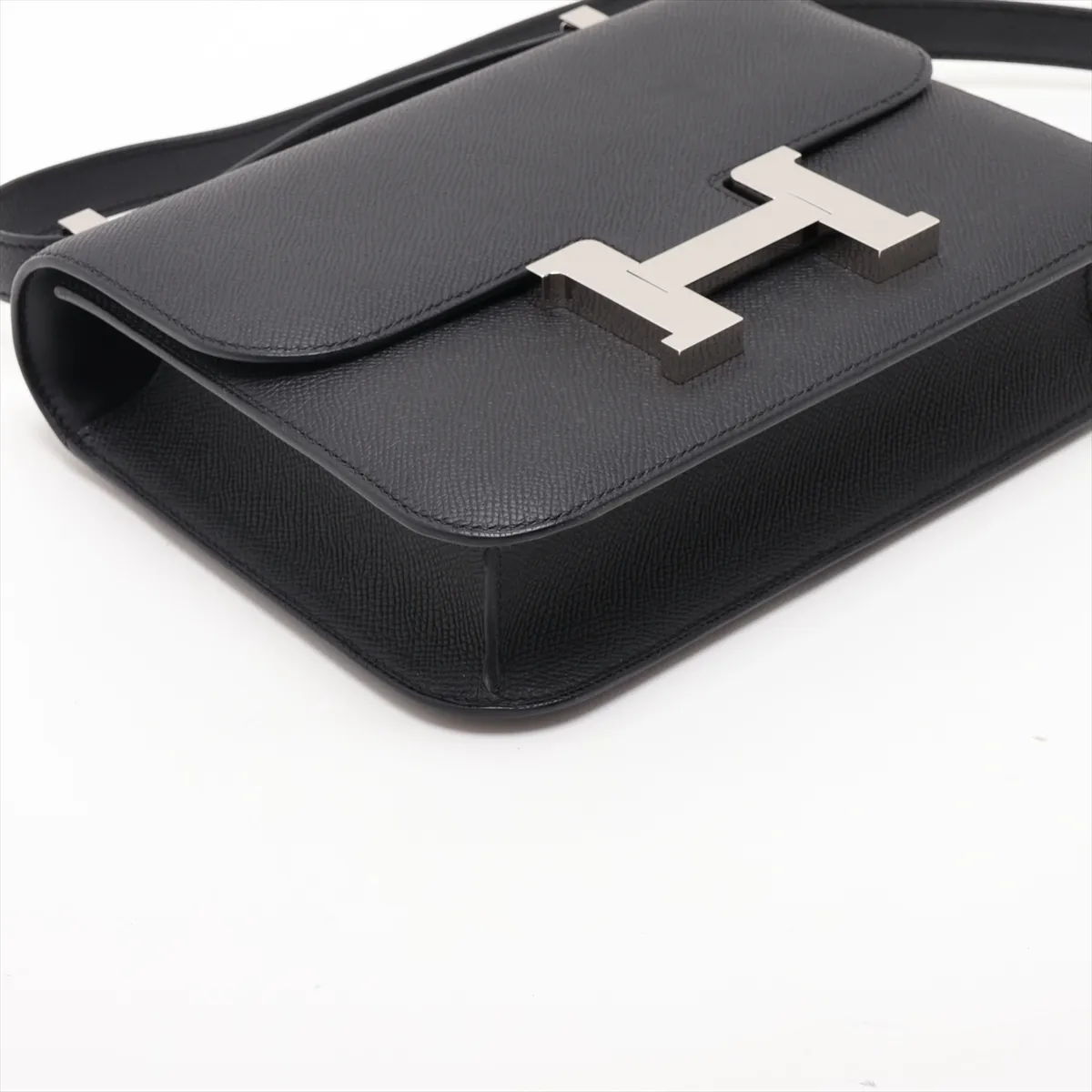 [Individually packaged] Hermes Constance 24 Miroir Veau Epsom Black Silver Hardware K:2025 with mirror — view 4