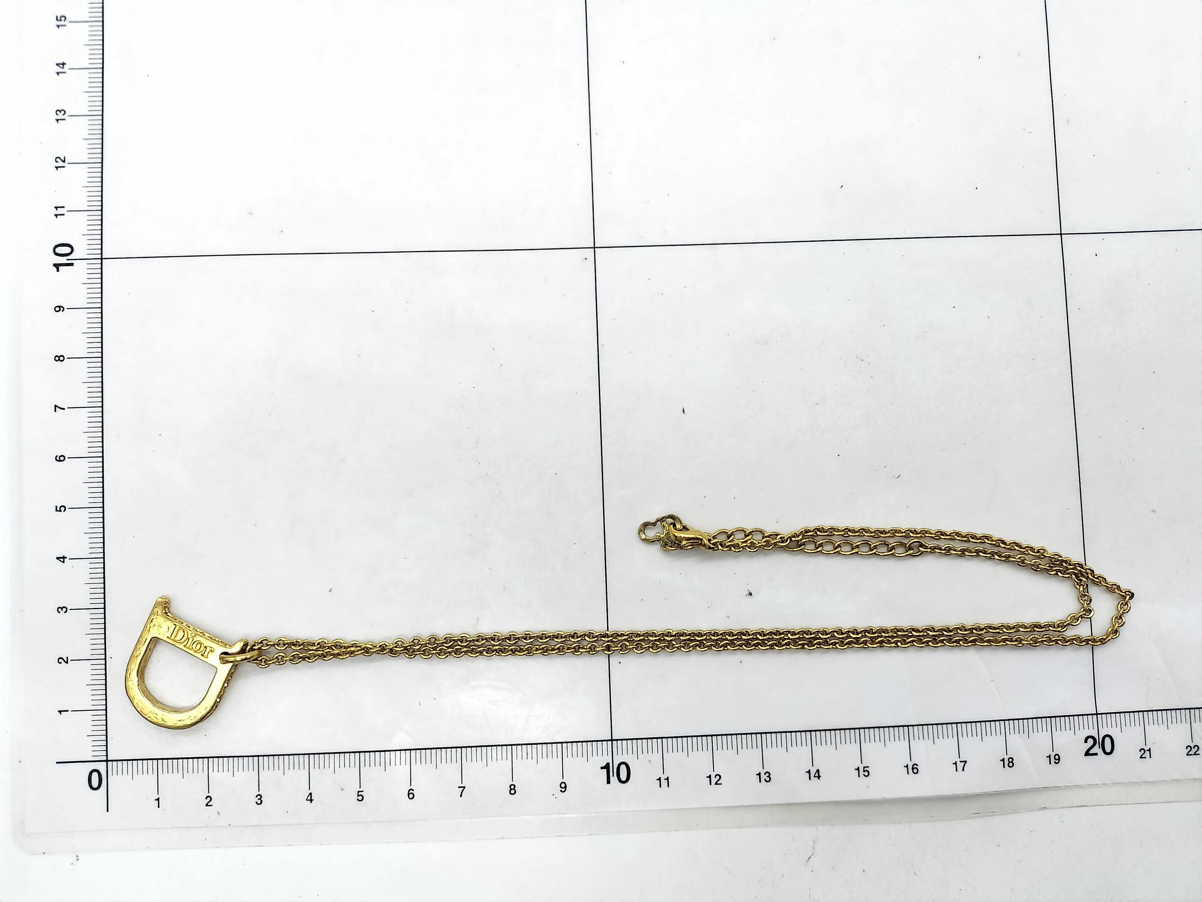 D logo gold necklace — view 8