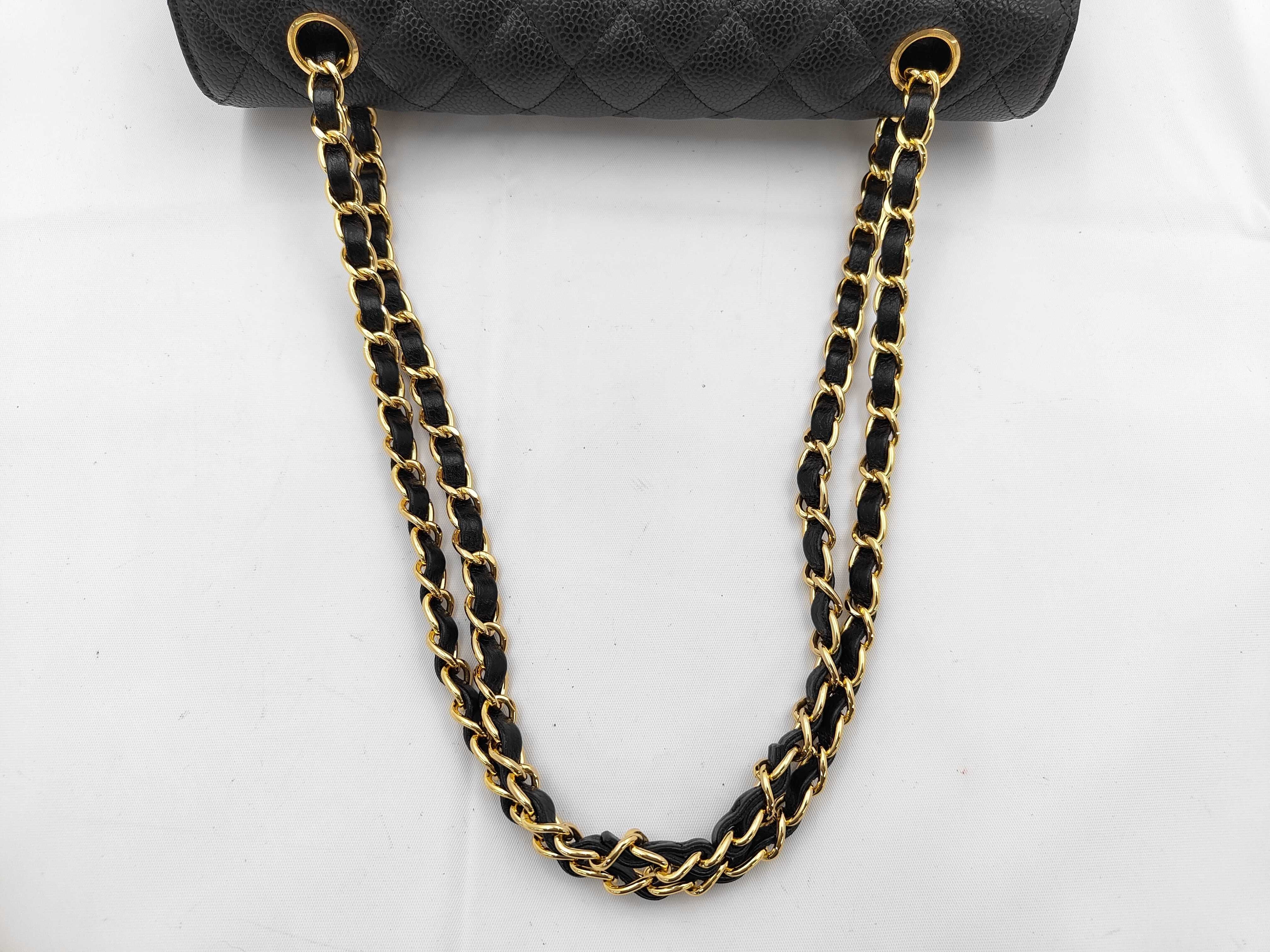 Matelassé 25 Double Flap Caviar Black Chain Shoulder Bag — view 3