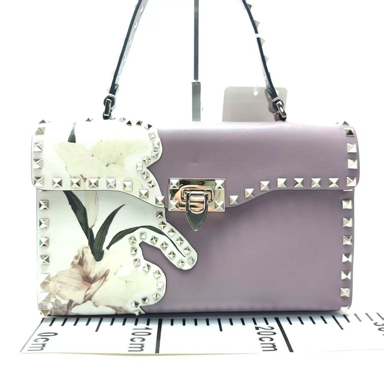 【*Shipped from: China*】VALENTINO Leather Shoulder Bag