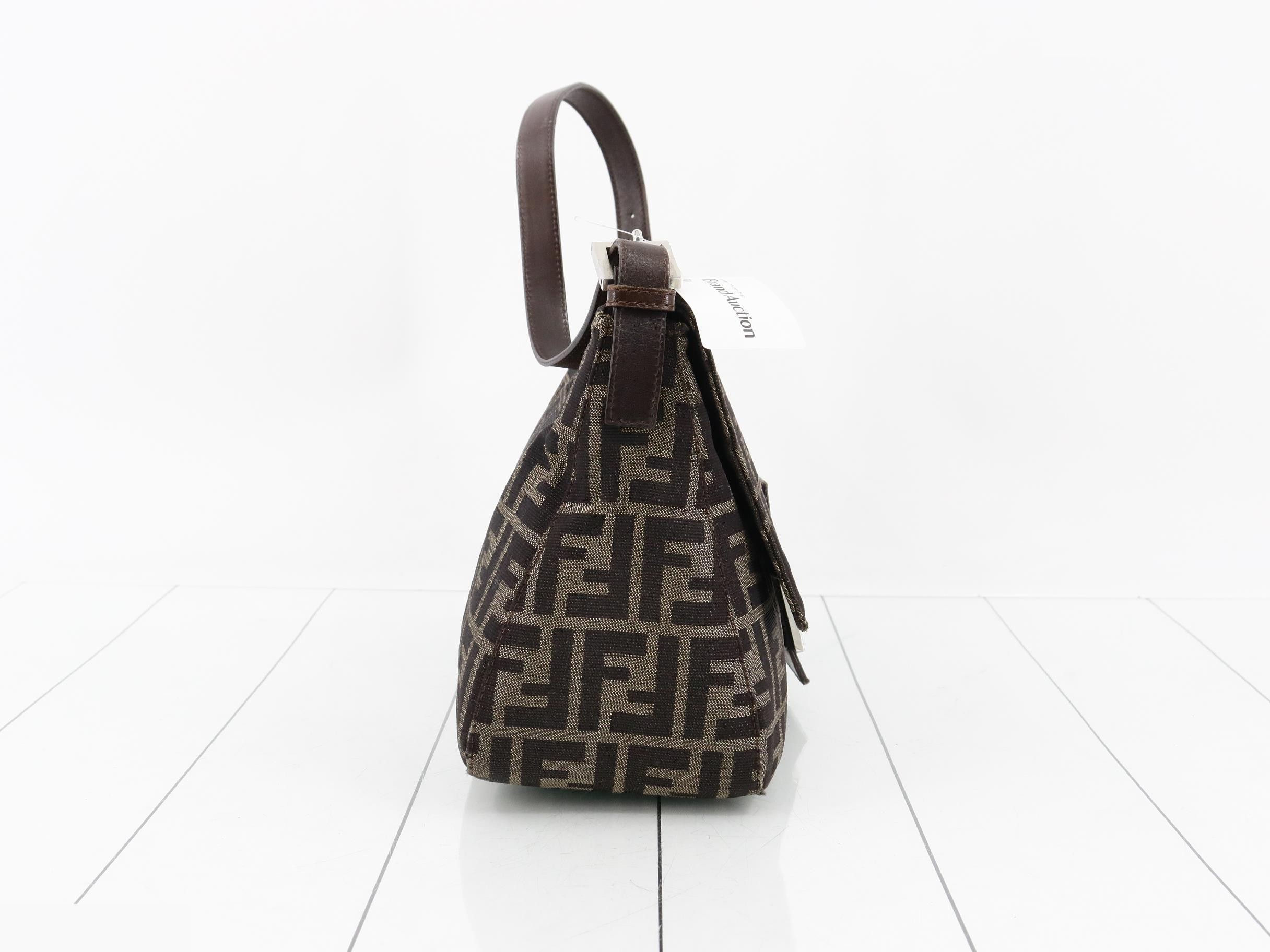 Mamma Shoulder Bag — view 4