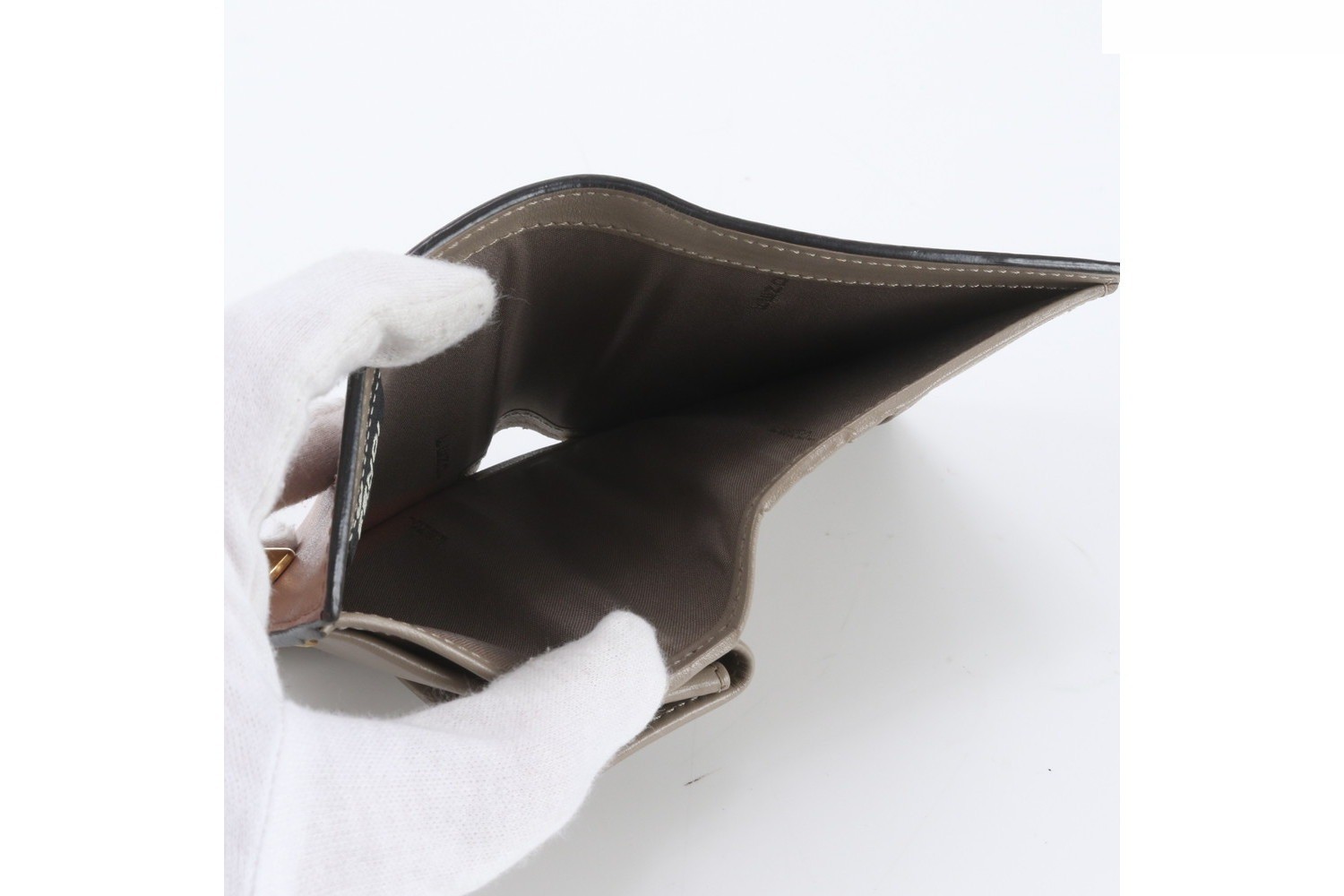 8M0387 Leather Bi-fold Wallet Compact Wallet — view 7