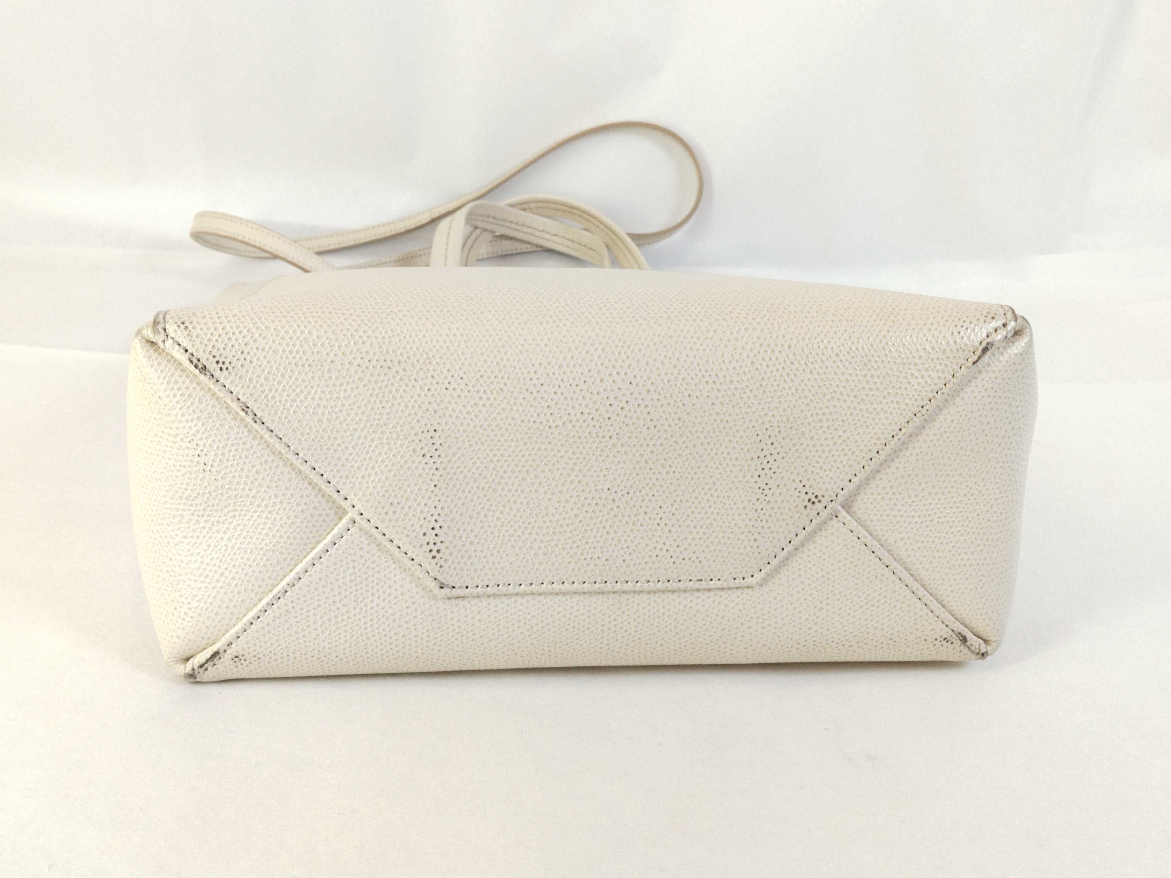 Vertical Cabas Small Leather 2-Way Tote Bag White Tote Bag — view 9