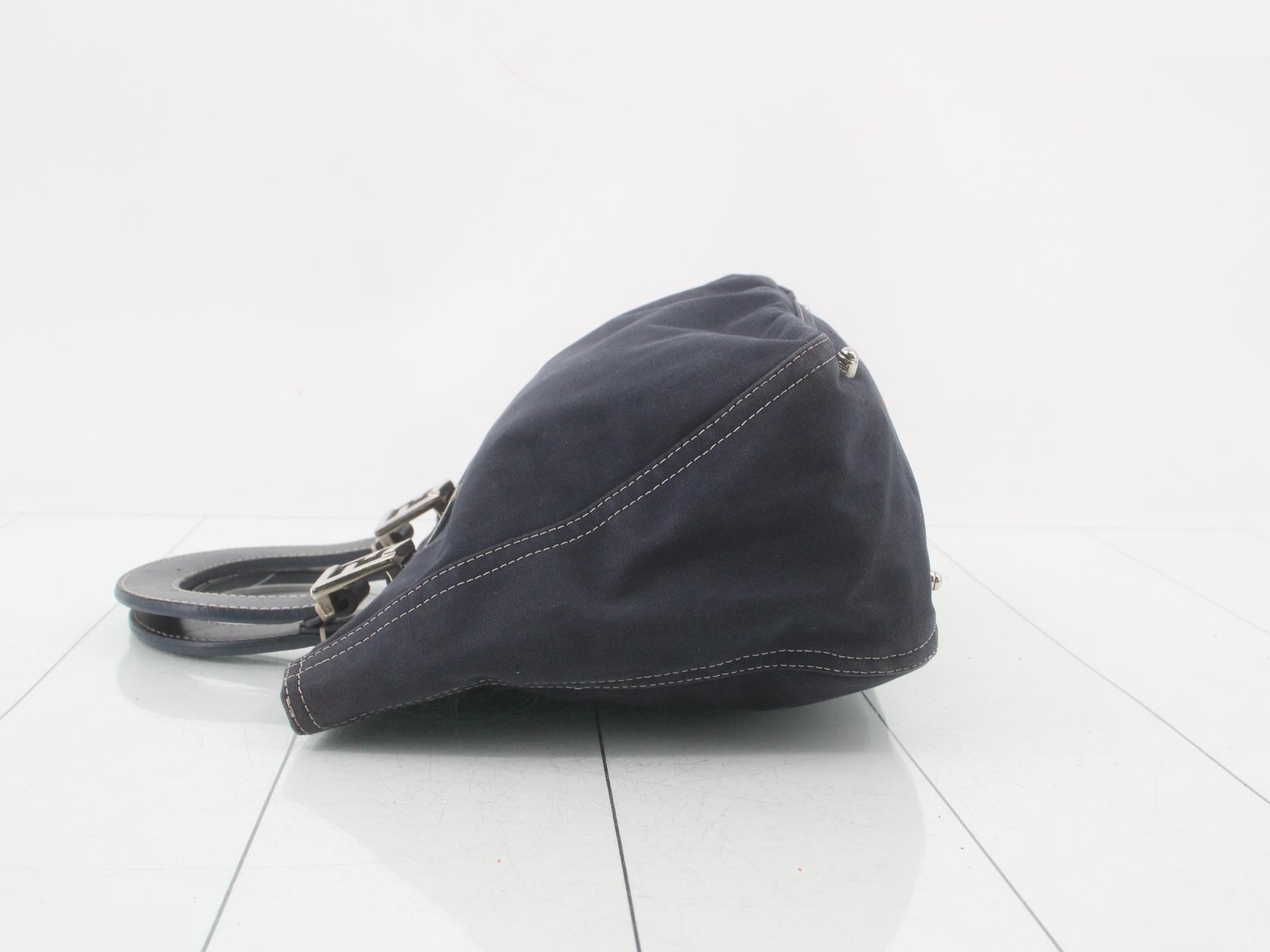 handbag — view 4