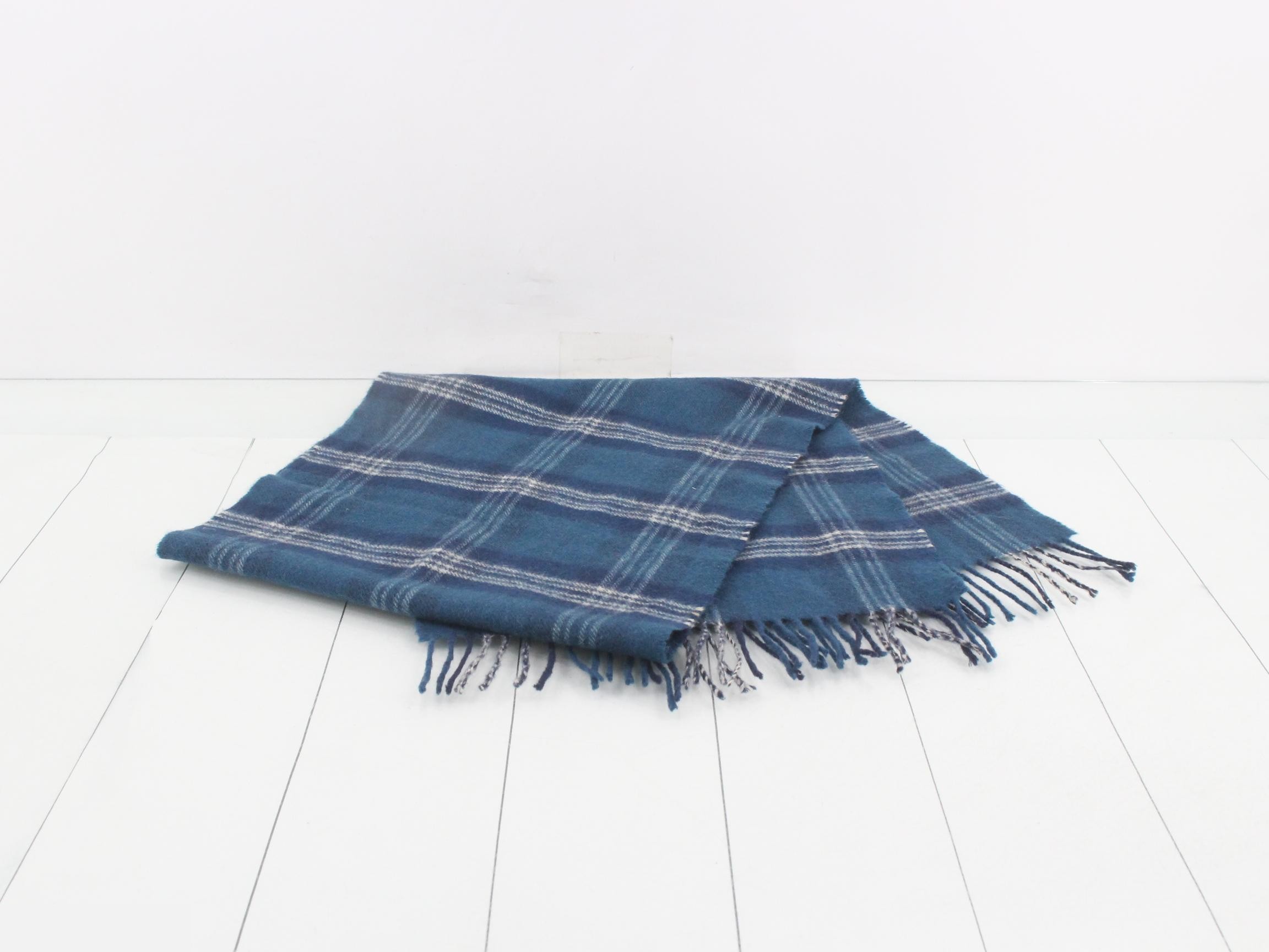 Nova Check Scarf, Navy, 70% Cashmere, 30% Wool — view 3
