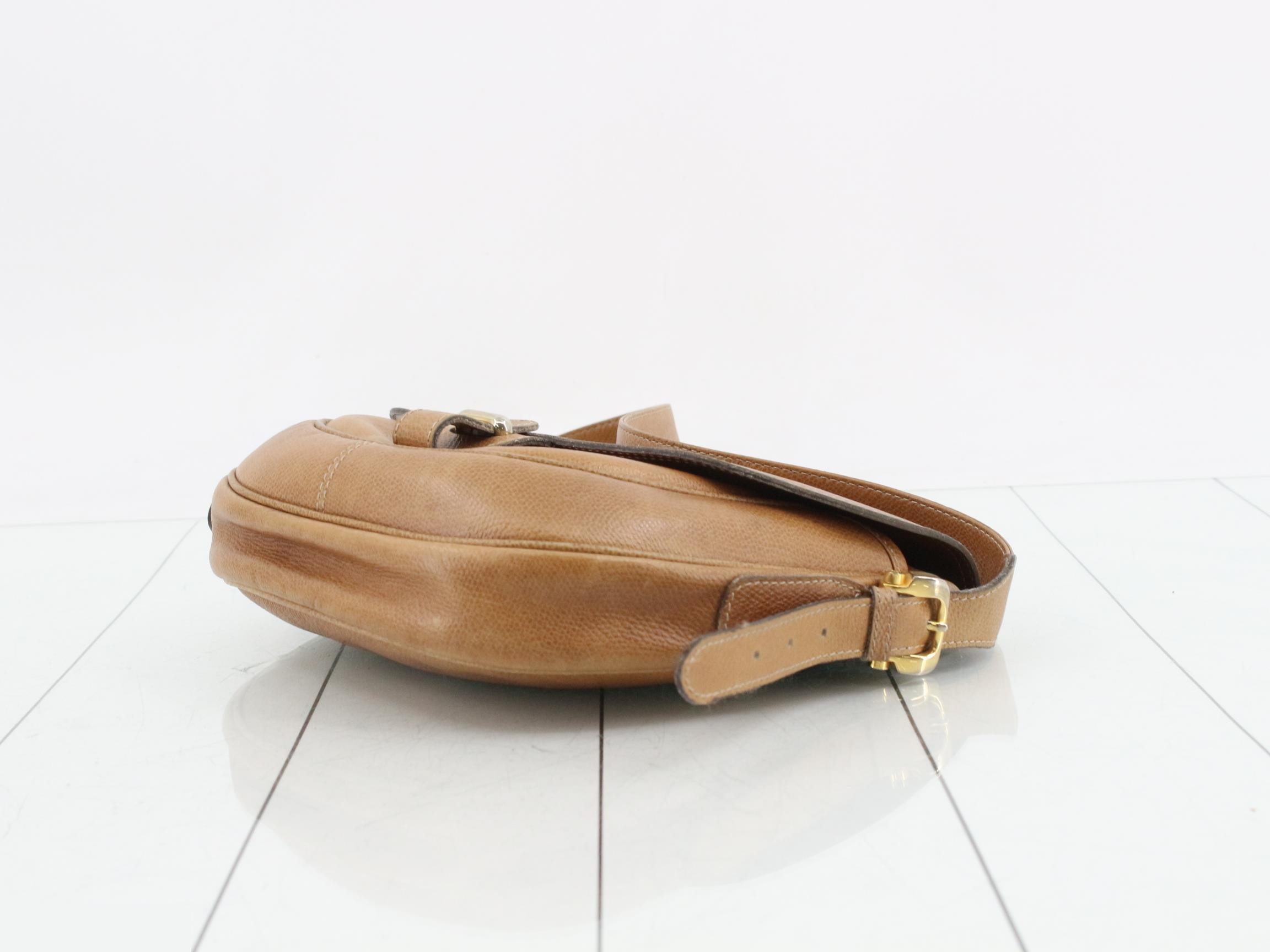 Anagram Leather Shoulder Bag — view 6