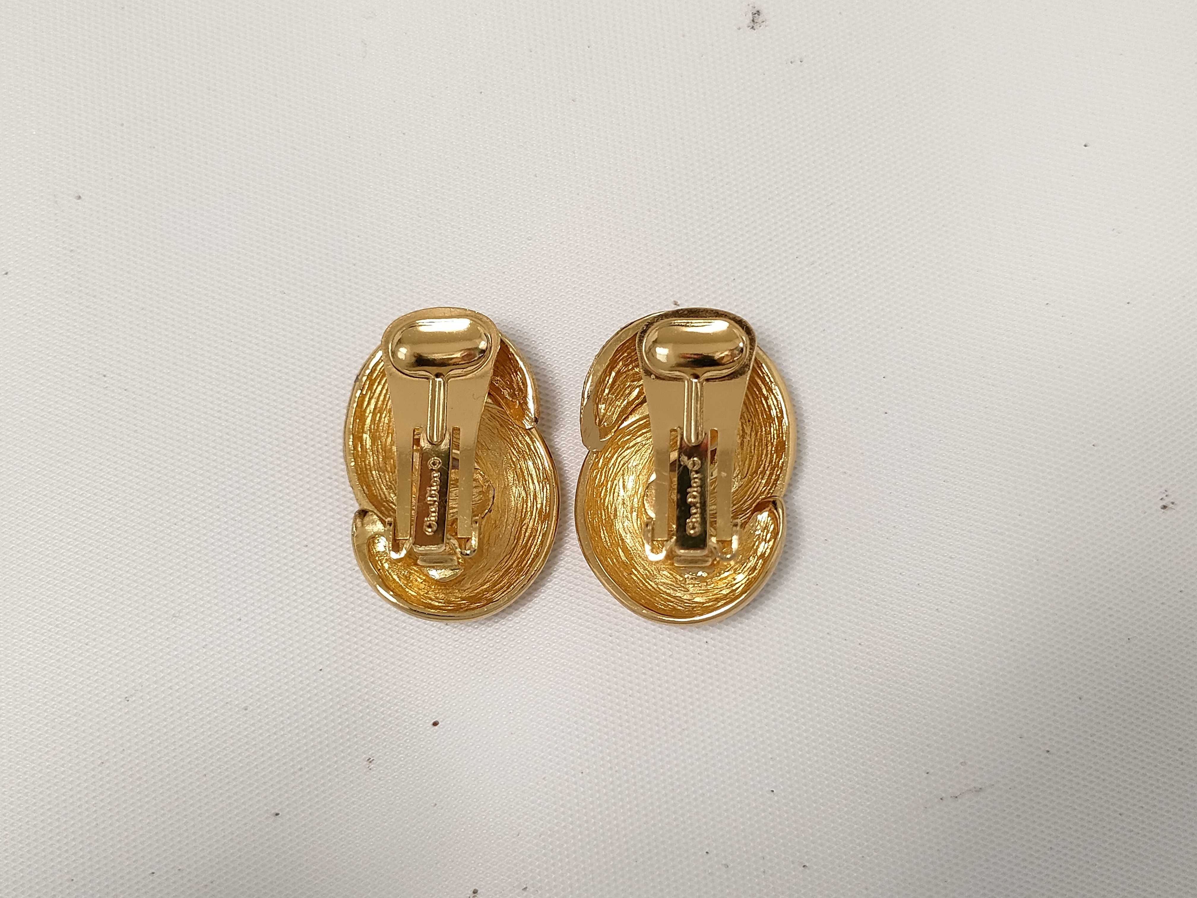 Christian Twist Design Gold Earrings — view 2