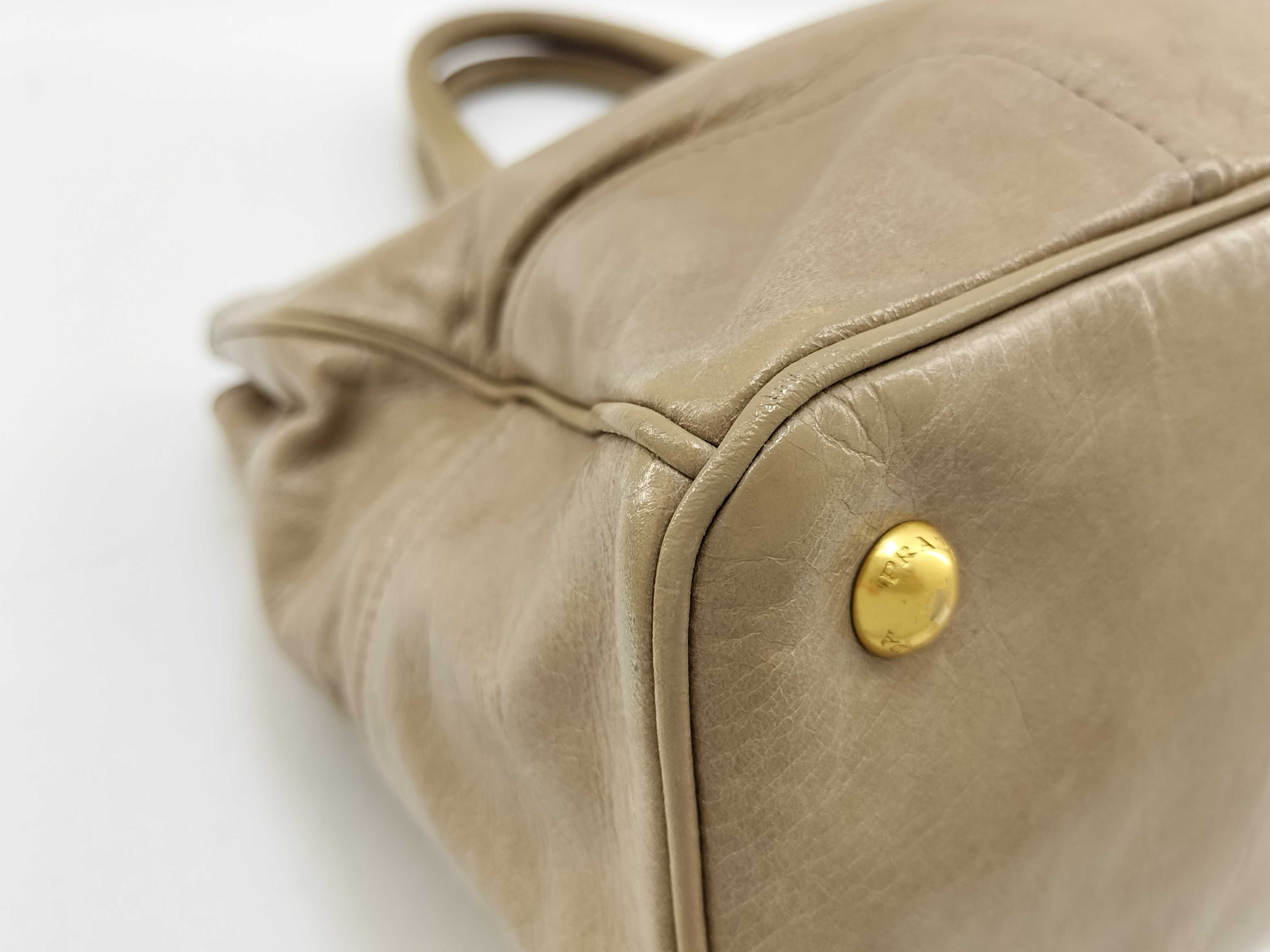 Vitello Daino Shine Tote Bag — view 7