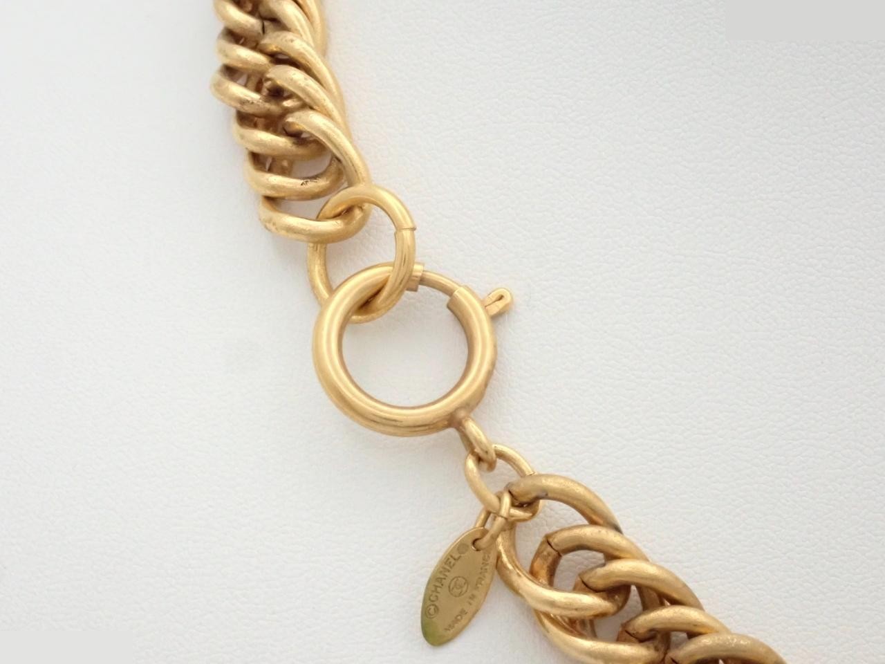 Necklace: Neck circumference approximately 40 cm — view 2