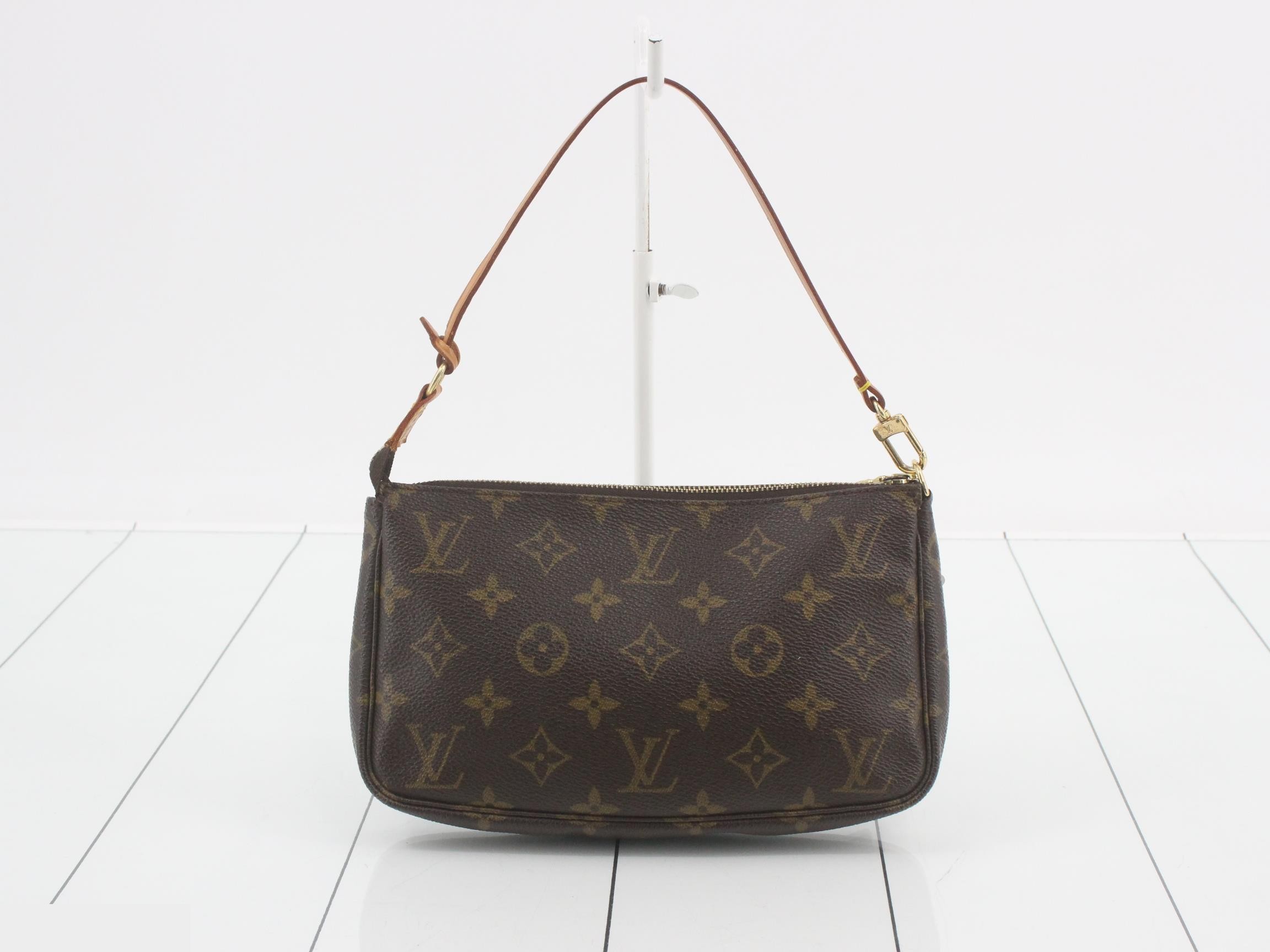 Pochette Accessoires (old model) — view 2
