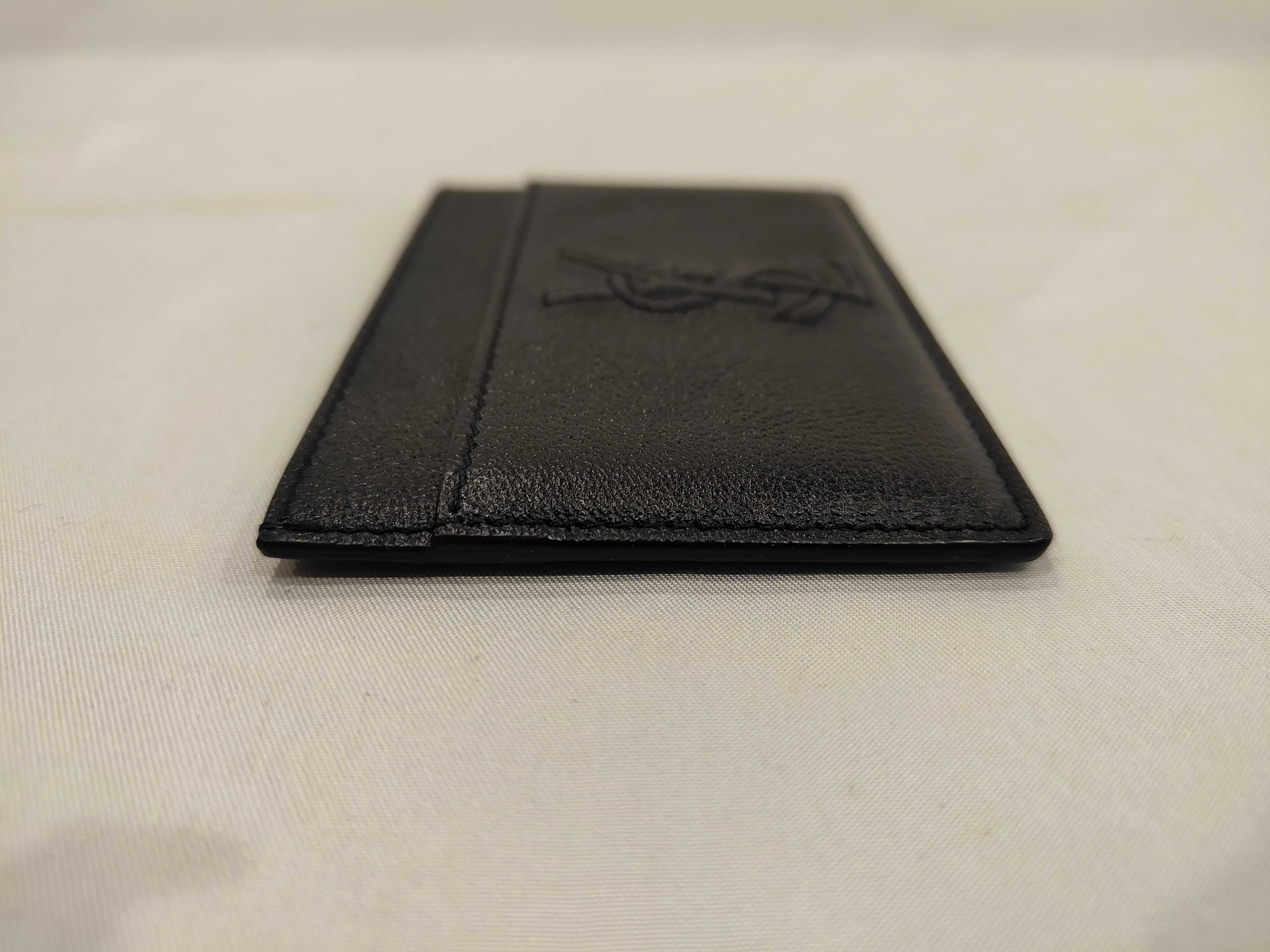 logo card case — view 5