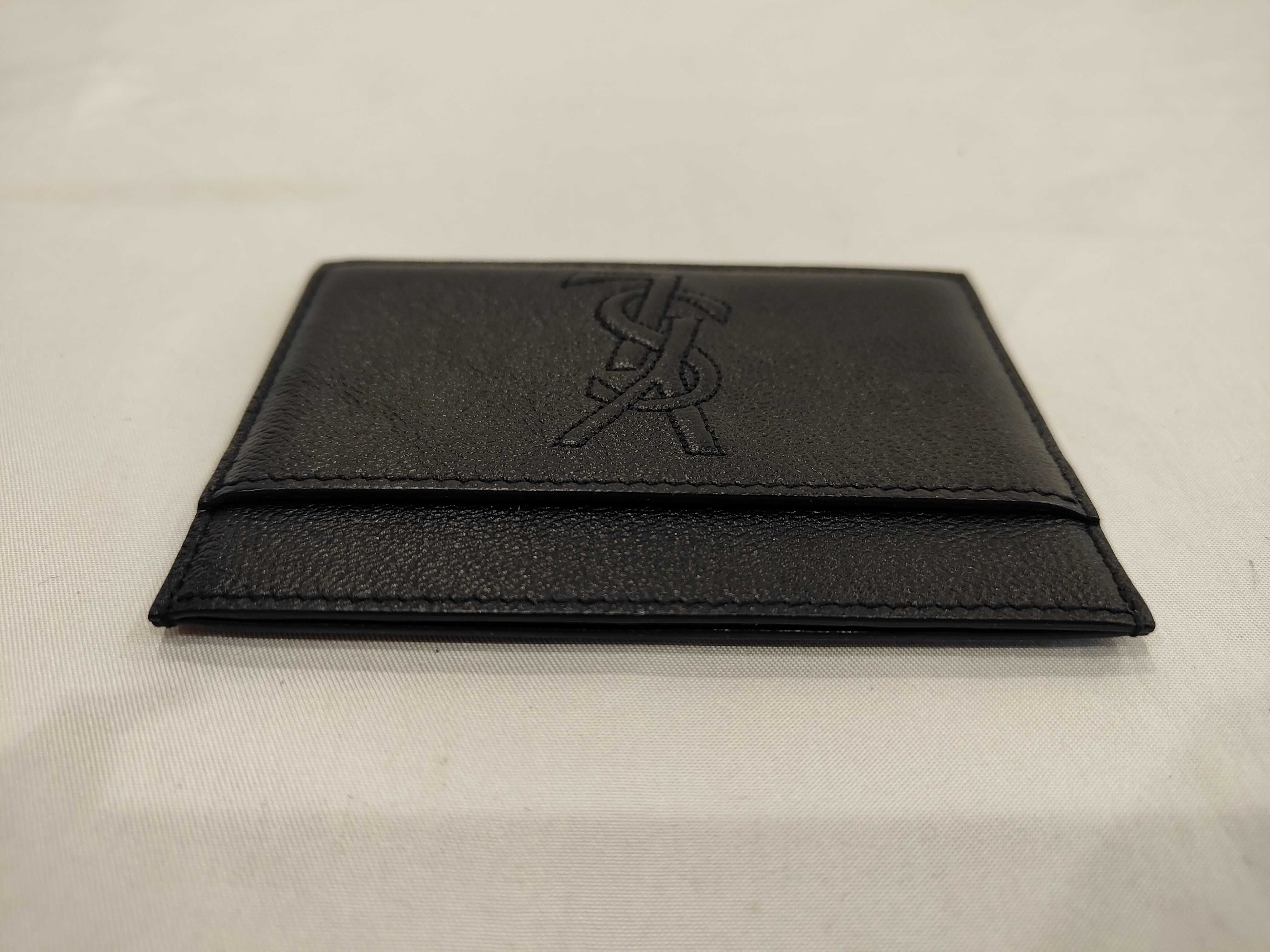 logo card case — view 6