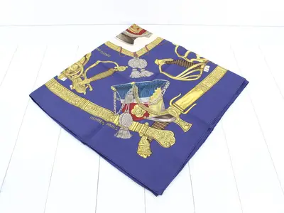 Carre 90 Scarf