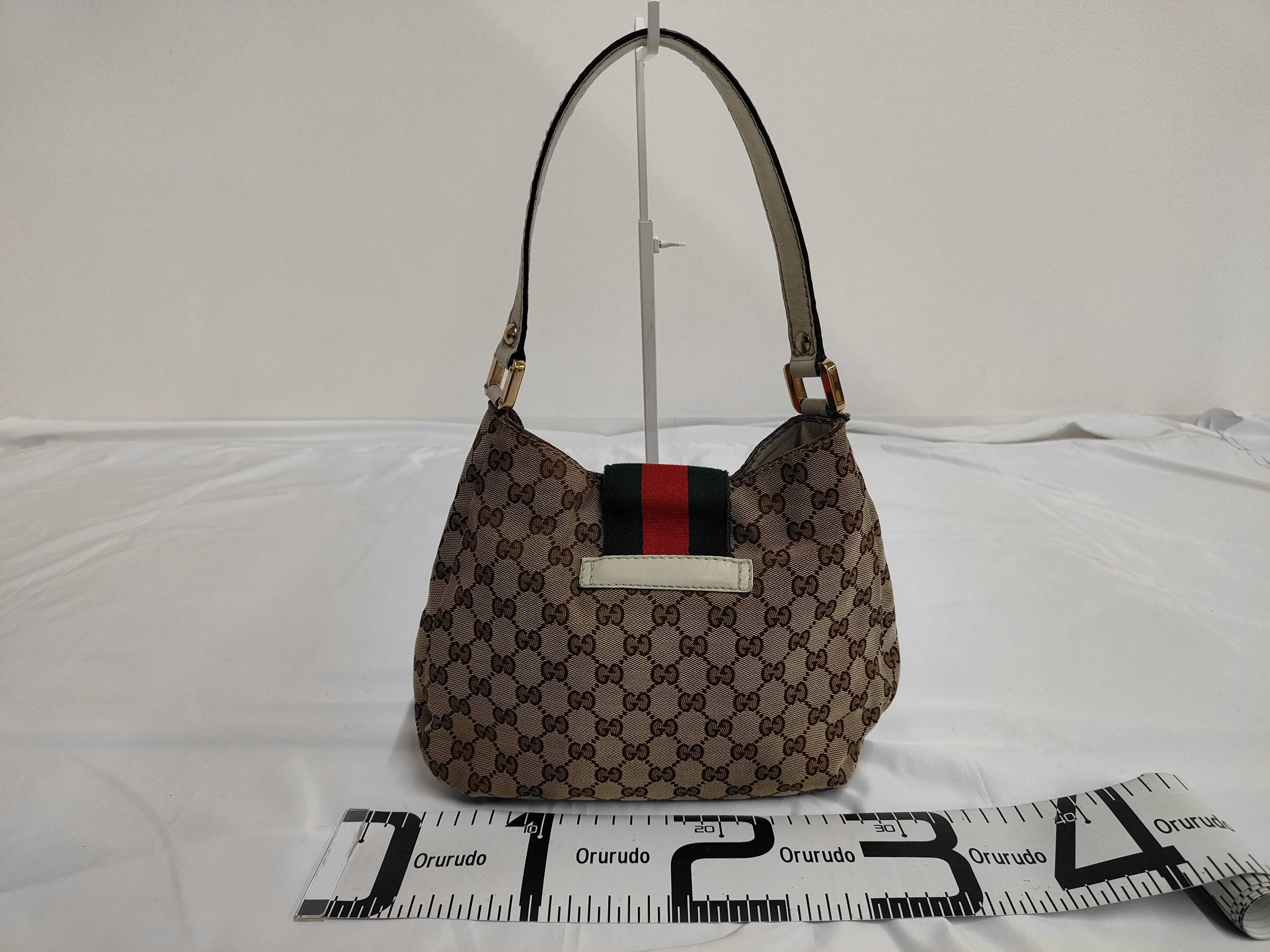 GG Canvas Sherry One-Shoulder Bag — view 2