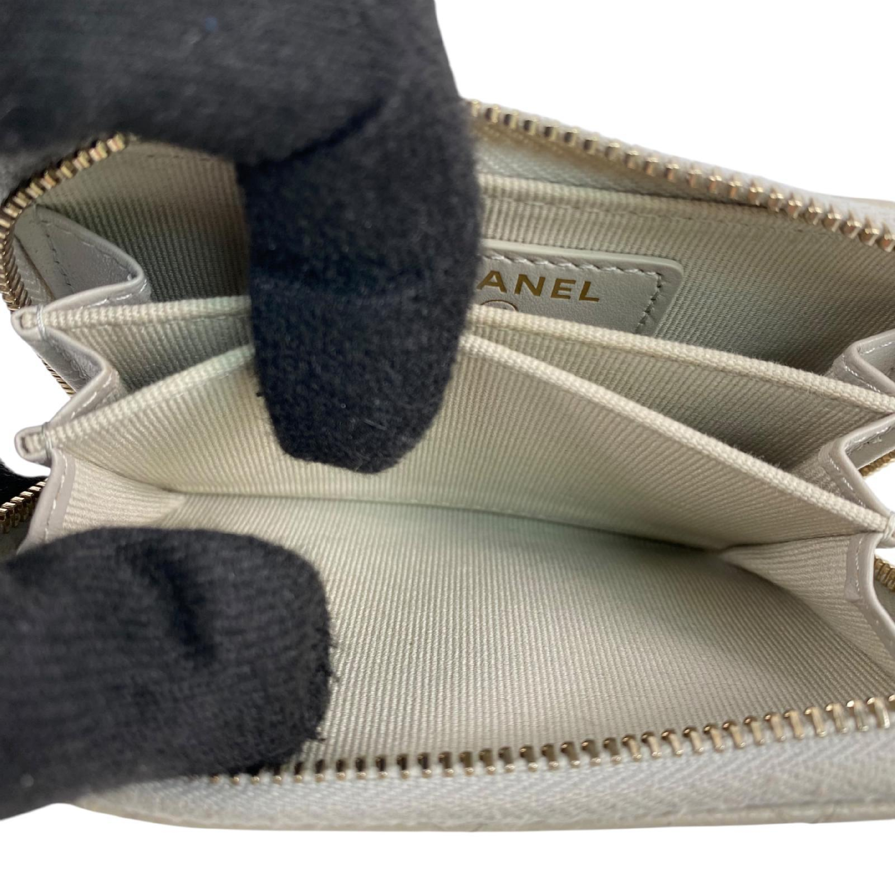 【*Shipped from: Hong Kong*】CHANEL ( ) Light Gray Caviar Skin Coin Case — view 13