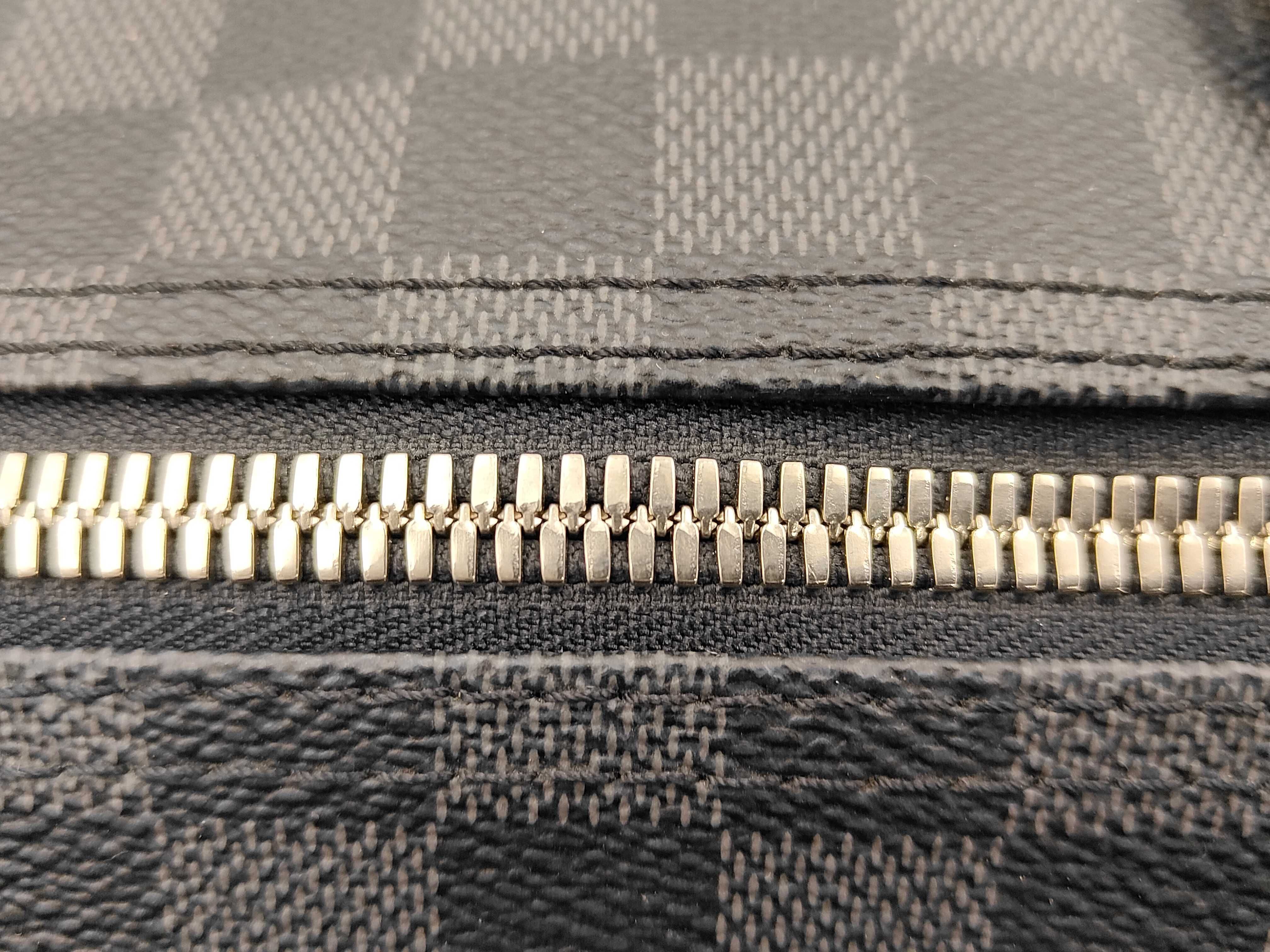 N41413 Damier Graphite Keepall 55 Bandoulière Boston Bag with Shoulder Strap, Name Tag, Handle Strap, and Padlock — view 9