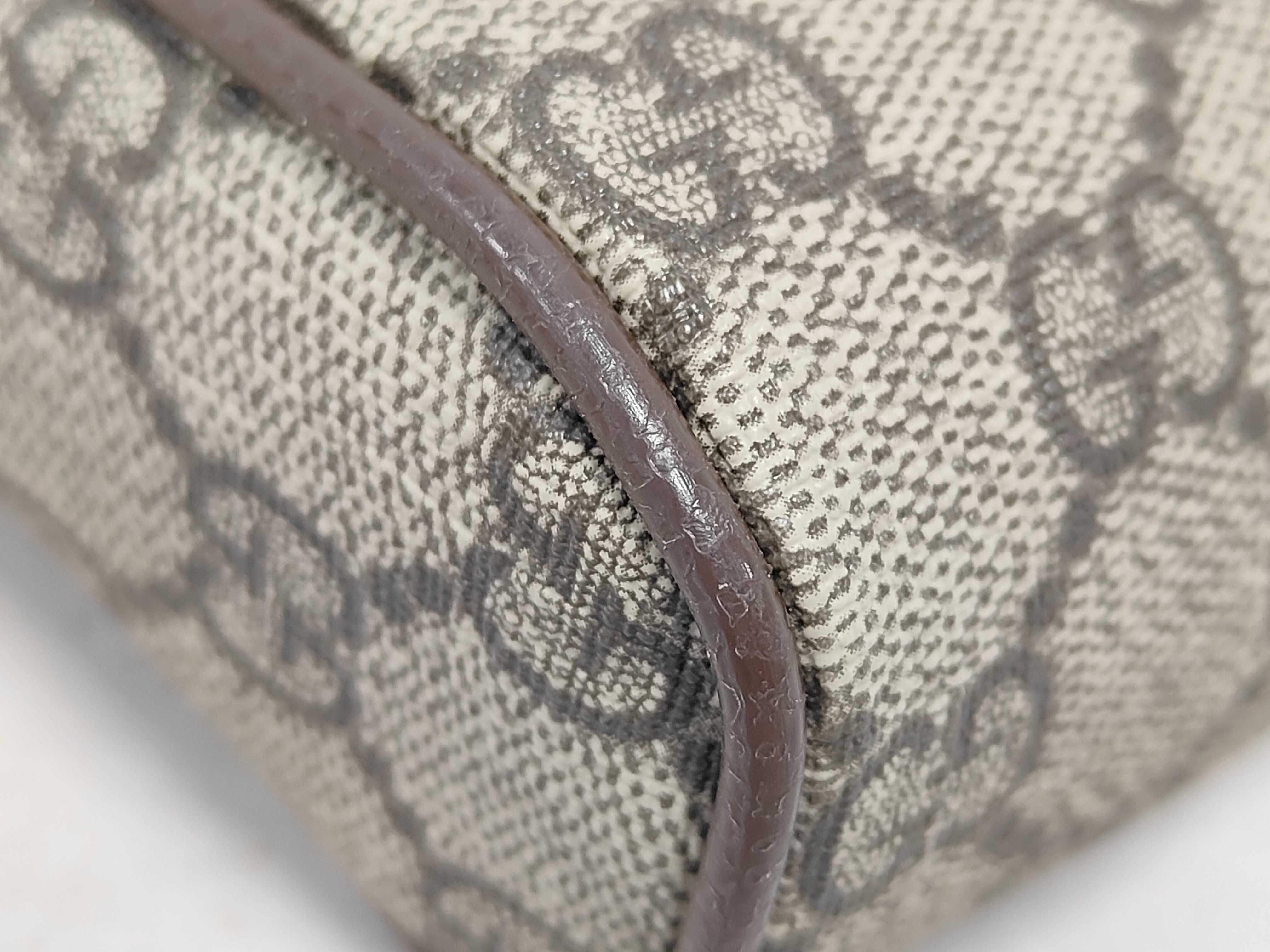 Ophidia GG Small Messenger Bag Shoulder Bag — view 3