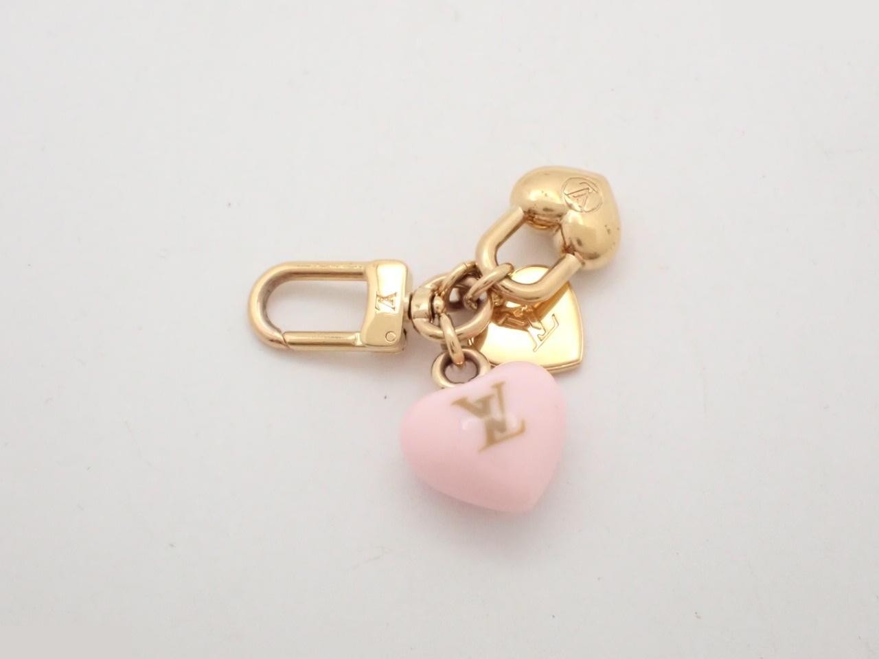 LV Micro Charm LV Heart — view 2