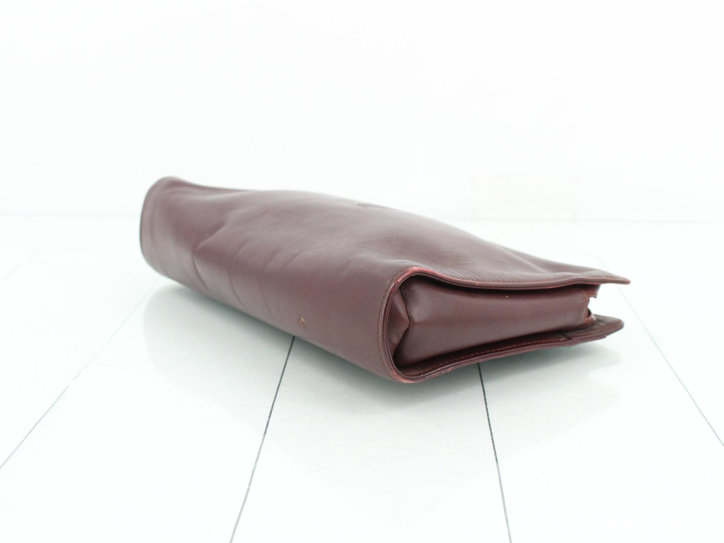 Must Line (Bag) - Clutch Pouch - Red — view 6
