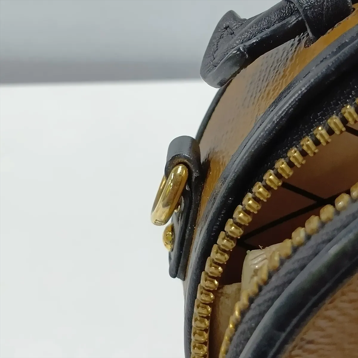Monogram Reverse Mini Boite Chapeau M68276 PL4169 Brown — view 9