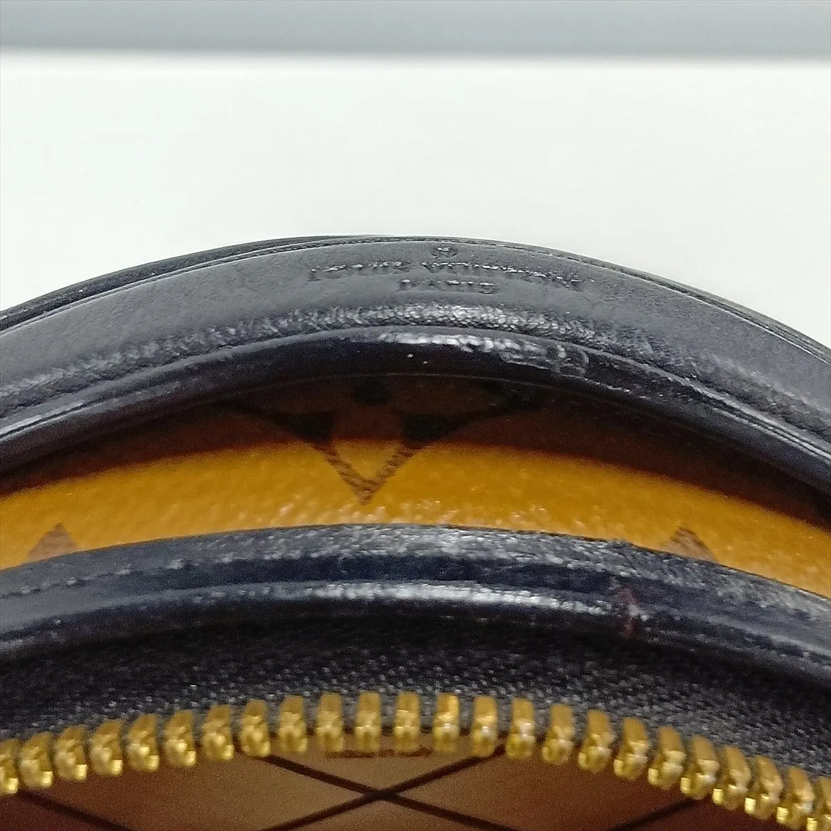 Monogram Reverse Mini Boite Chapeau M68276 PL4169 Brown — view 10