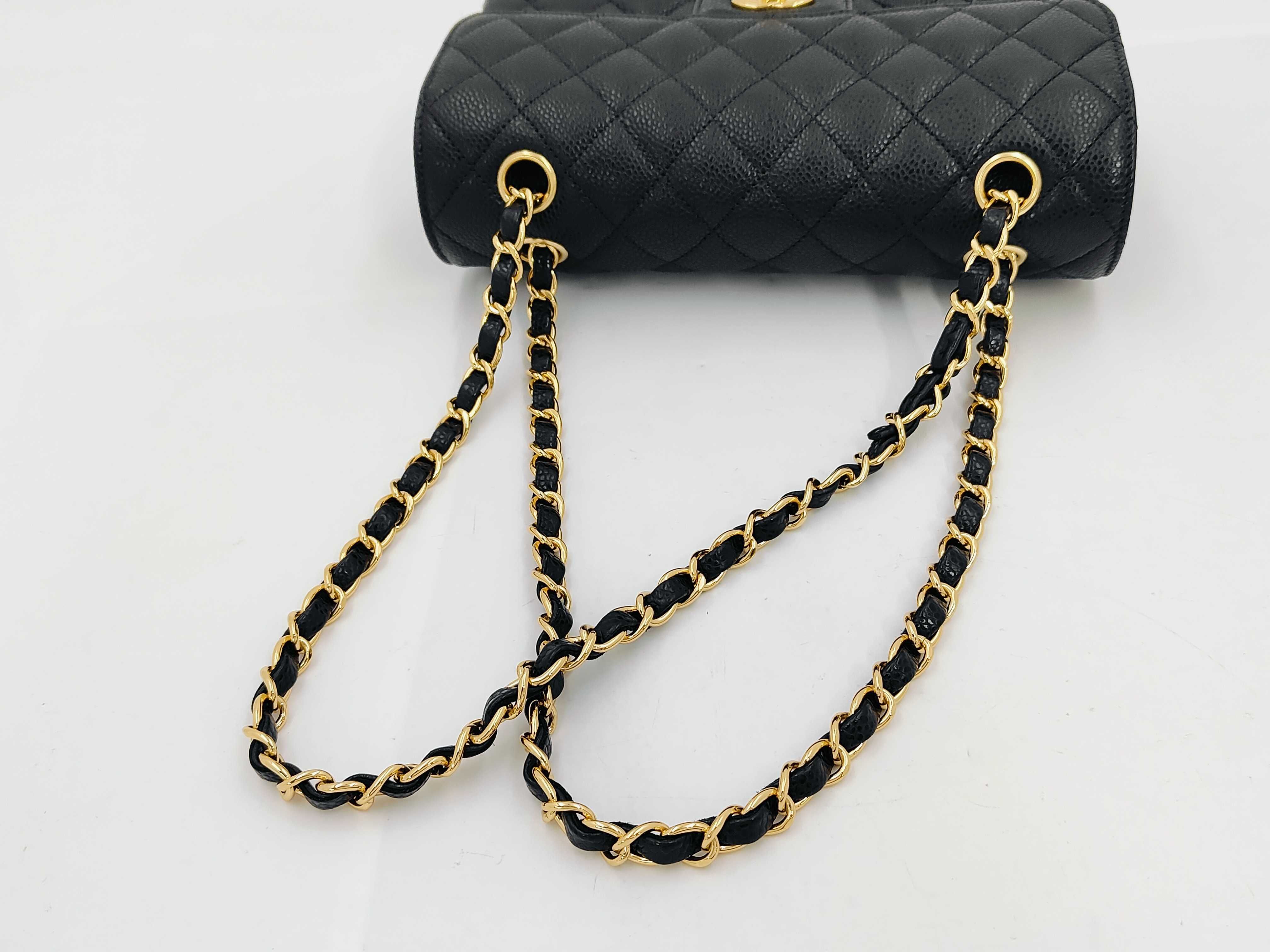 Matelassé 23 A01113 Caviar Skin Shoulder Bag — view 3