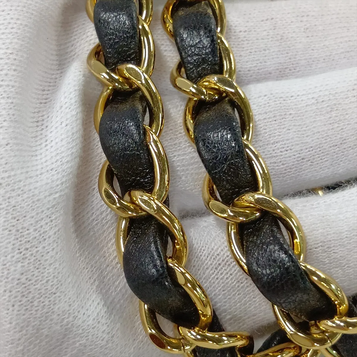 [Individually packaged] Chanel Matelassé 25 Lambskin Double Flap Double Chain Bag, Black with Gold Hardware, 21598458, Series 21, A01112 — view 12