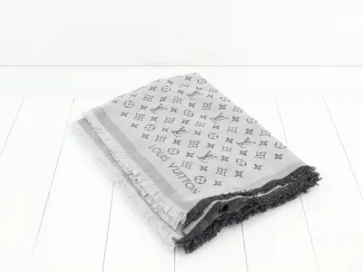 Etol Monogram Essential (Grey)