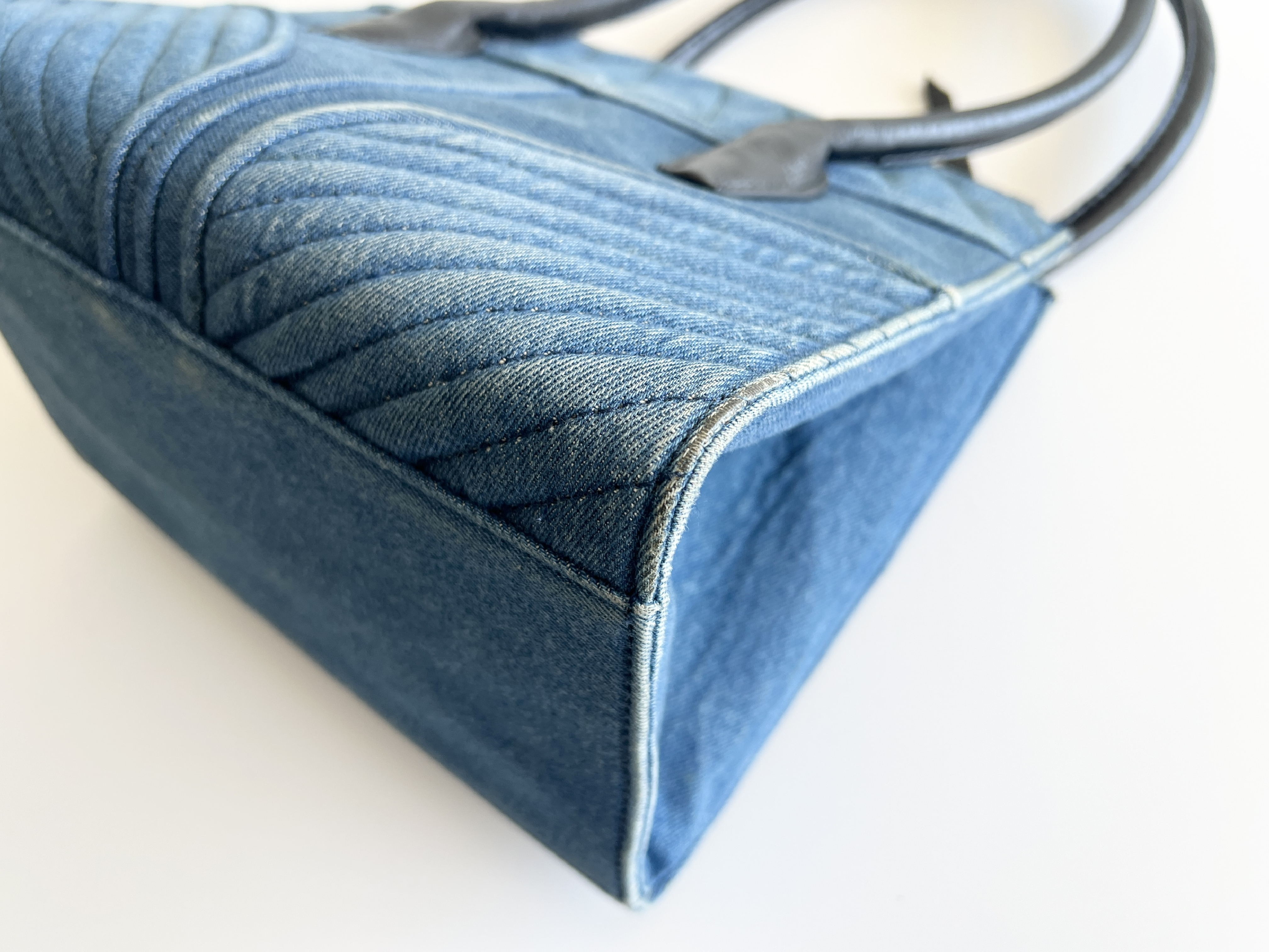 Biker Denim Quilted Leather Tote Bag Handbag — view 15