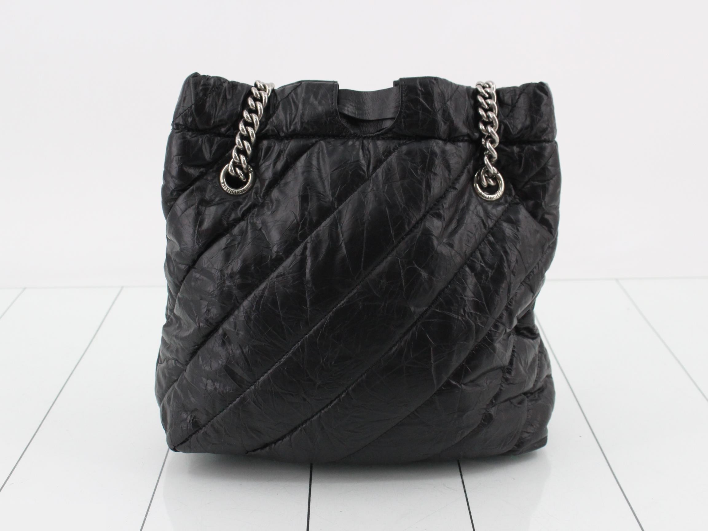 Other lines: Bags, Tote bags, Shoulder bags — view 2