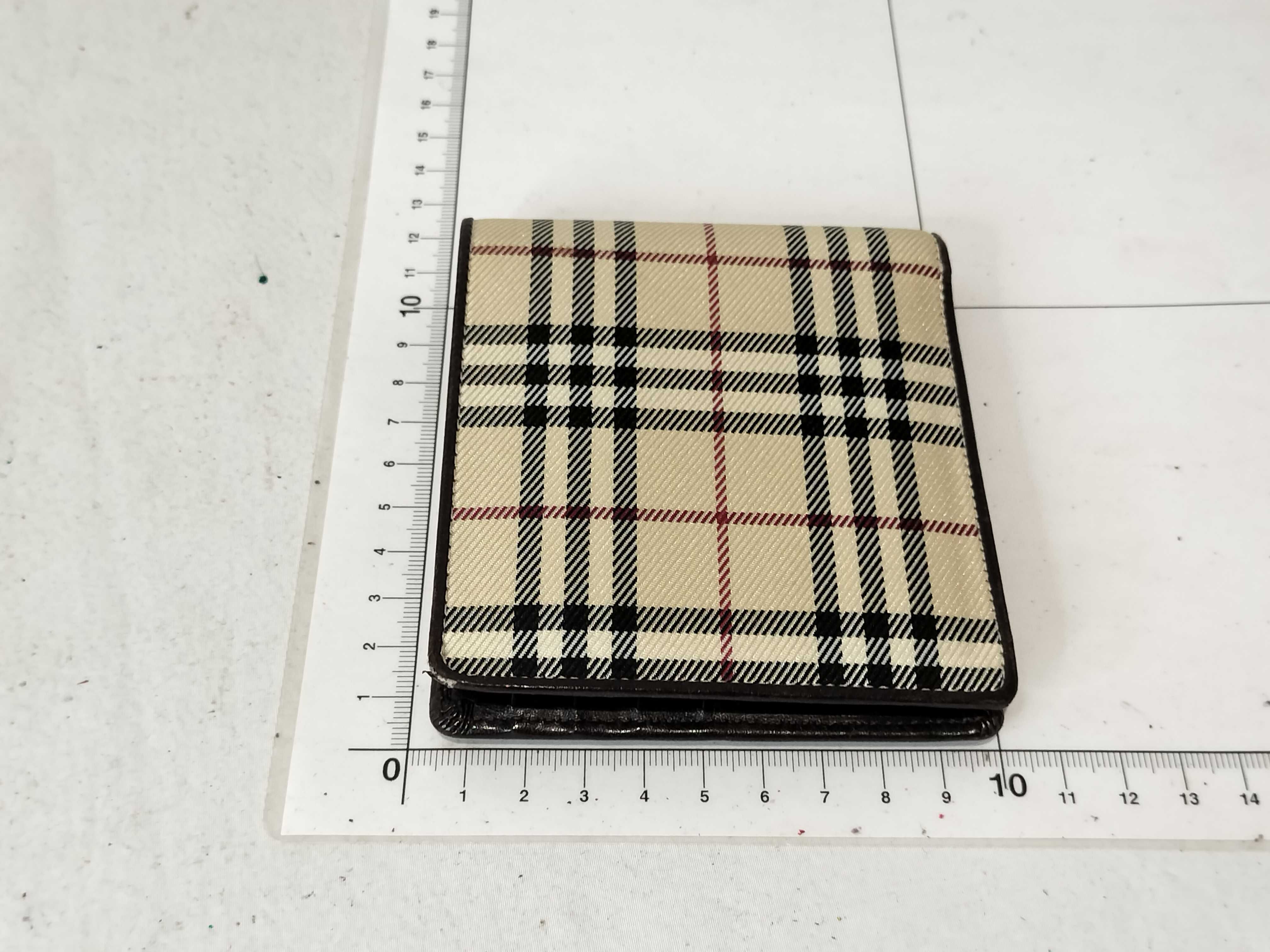 Nova Check Wallet — view 3