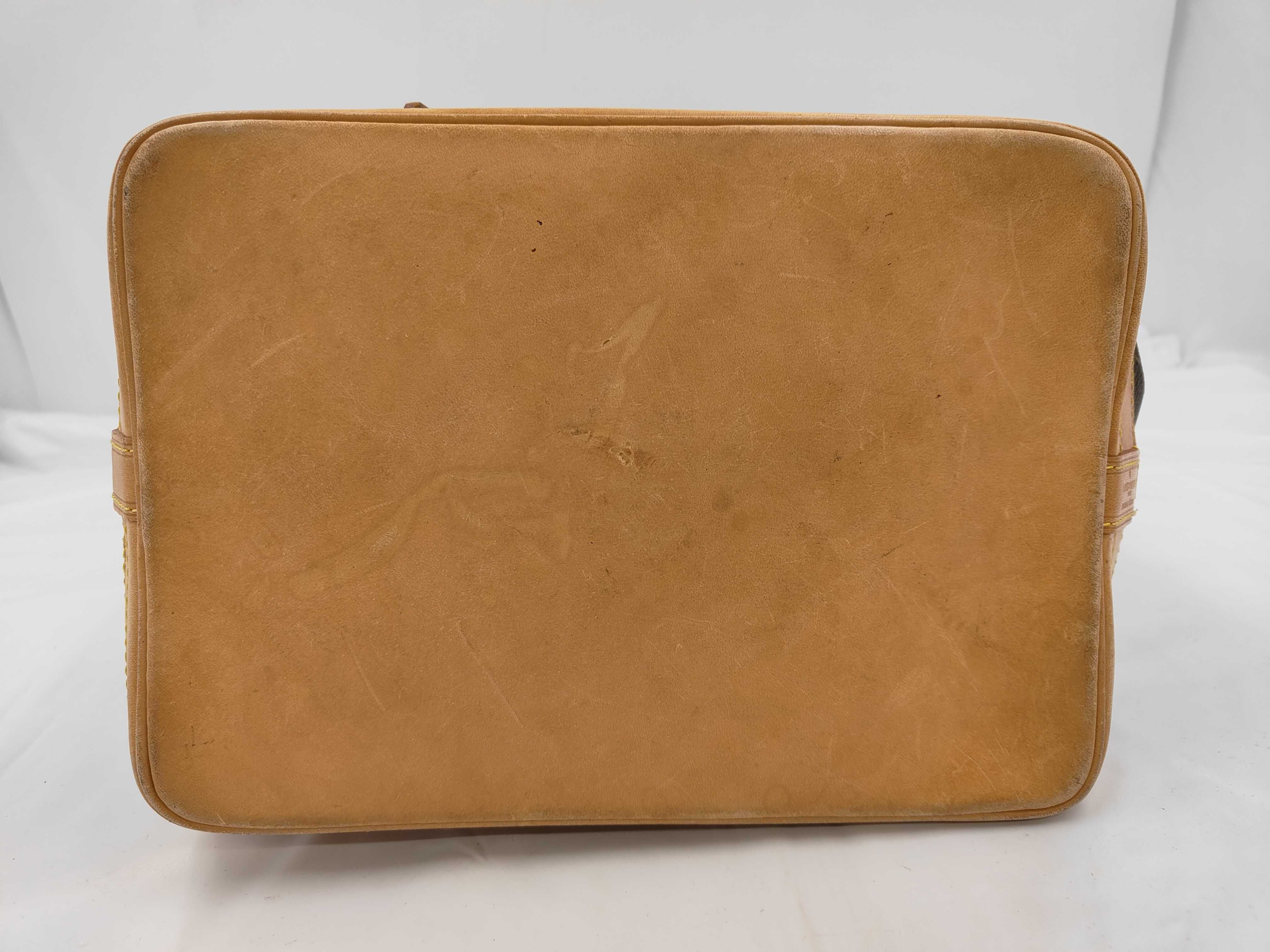 LV Monogram Noé Shoulder Bag — view 7