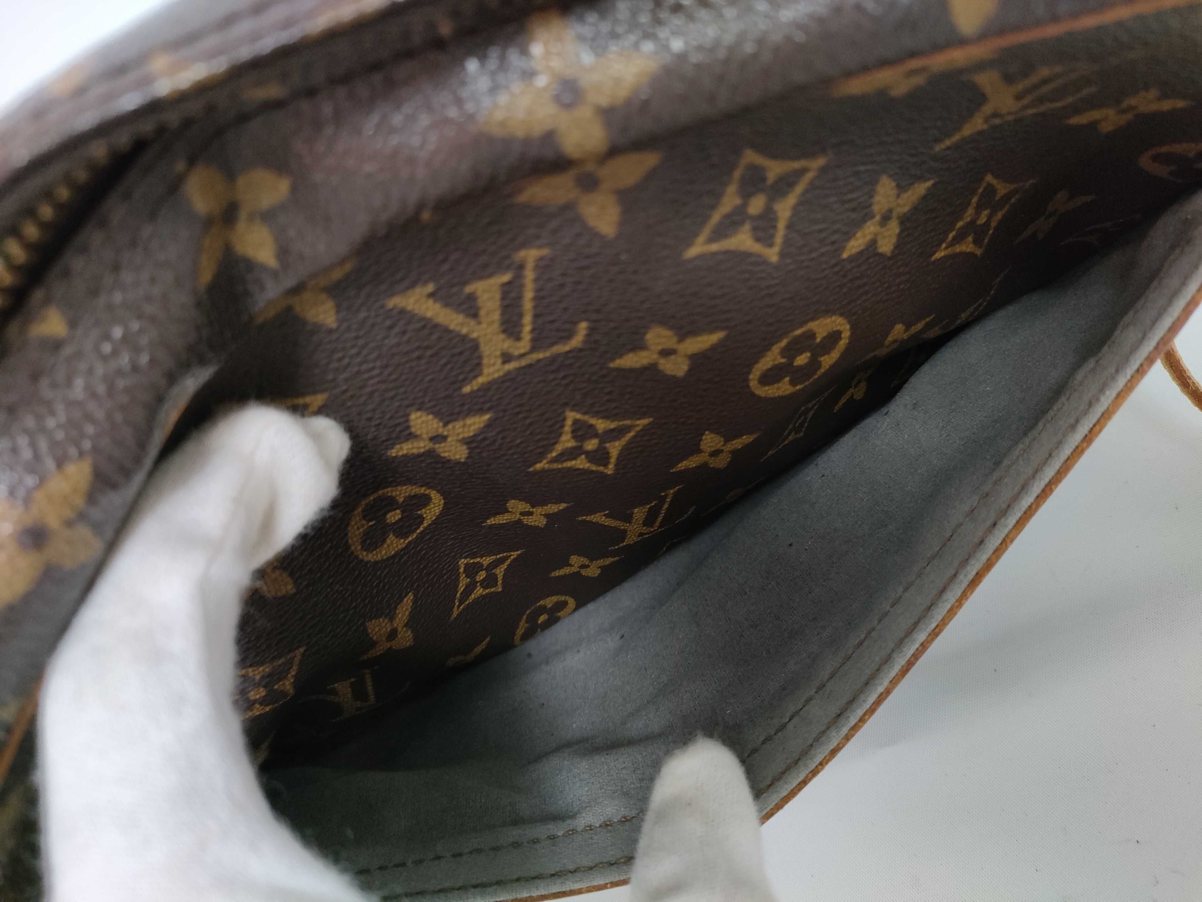 Monogram Louis Vuitton Bag Shoulder Bag — view 10