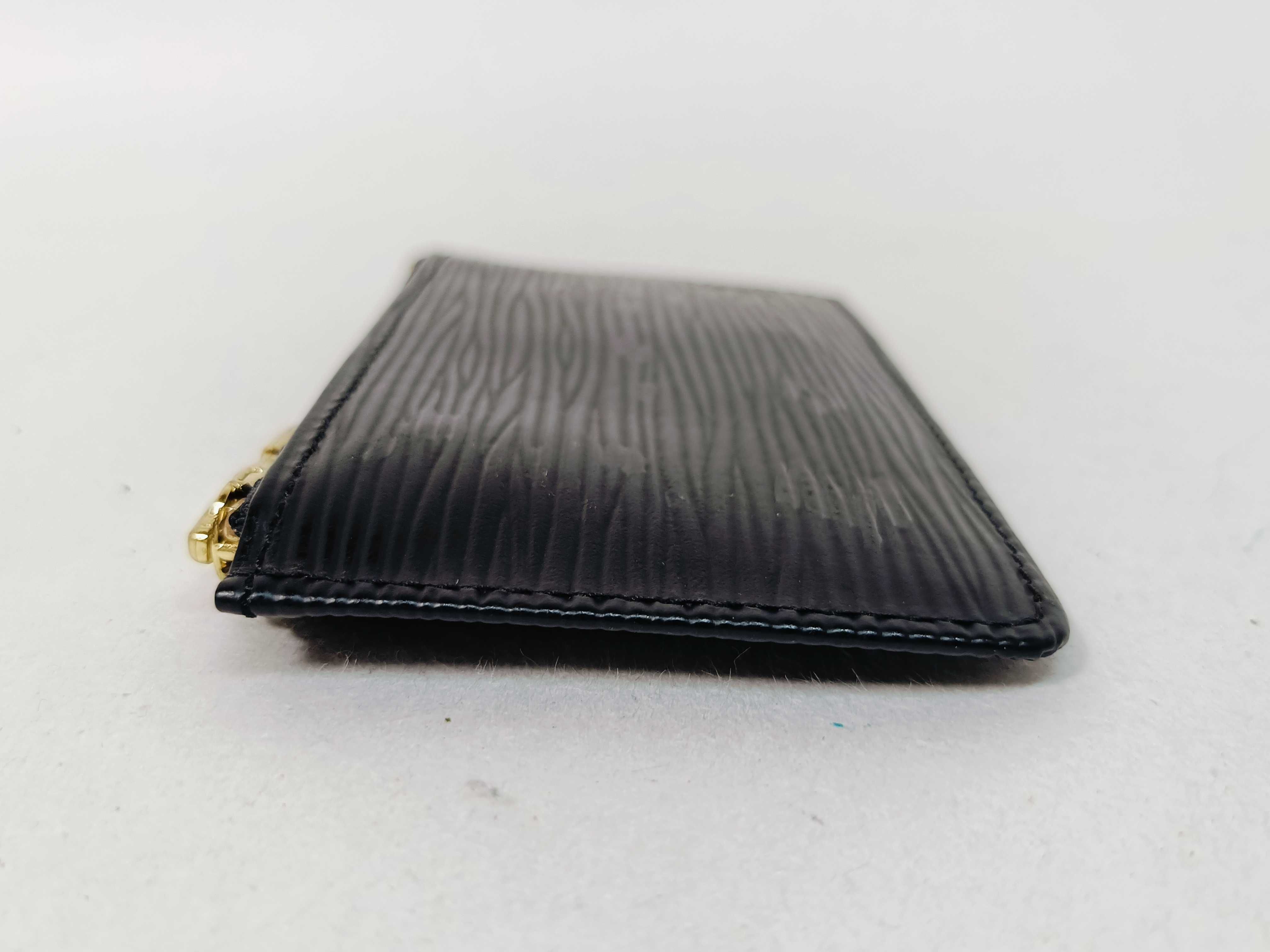 Epi Pochette Clé Epi Coin Case M63802 Coin Case — view 3