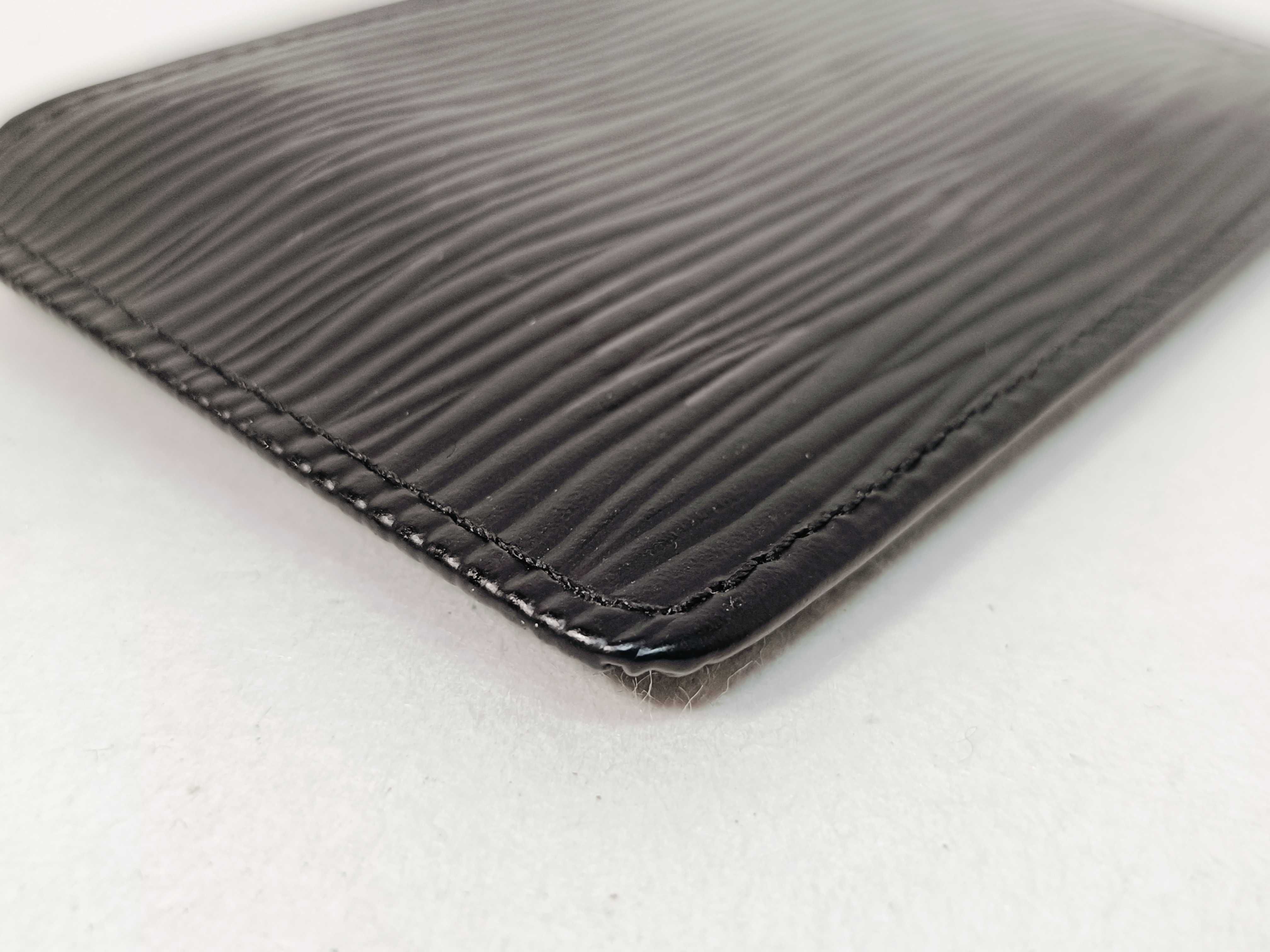 Epi Pochette Clé Epi Coin Case M63802 Coin Case — view 4