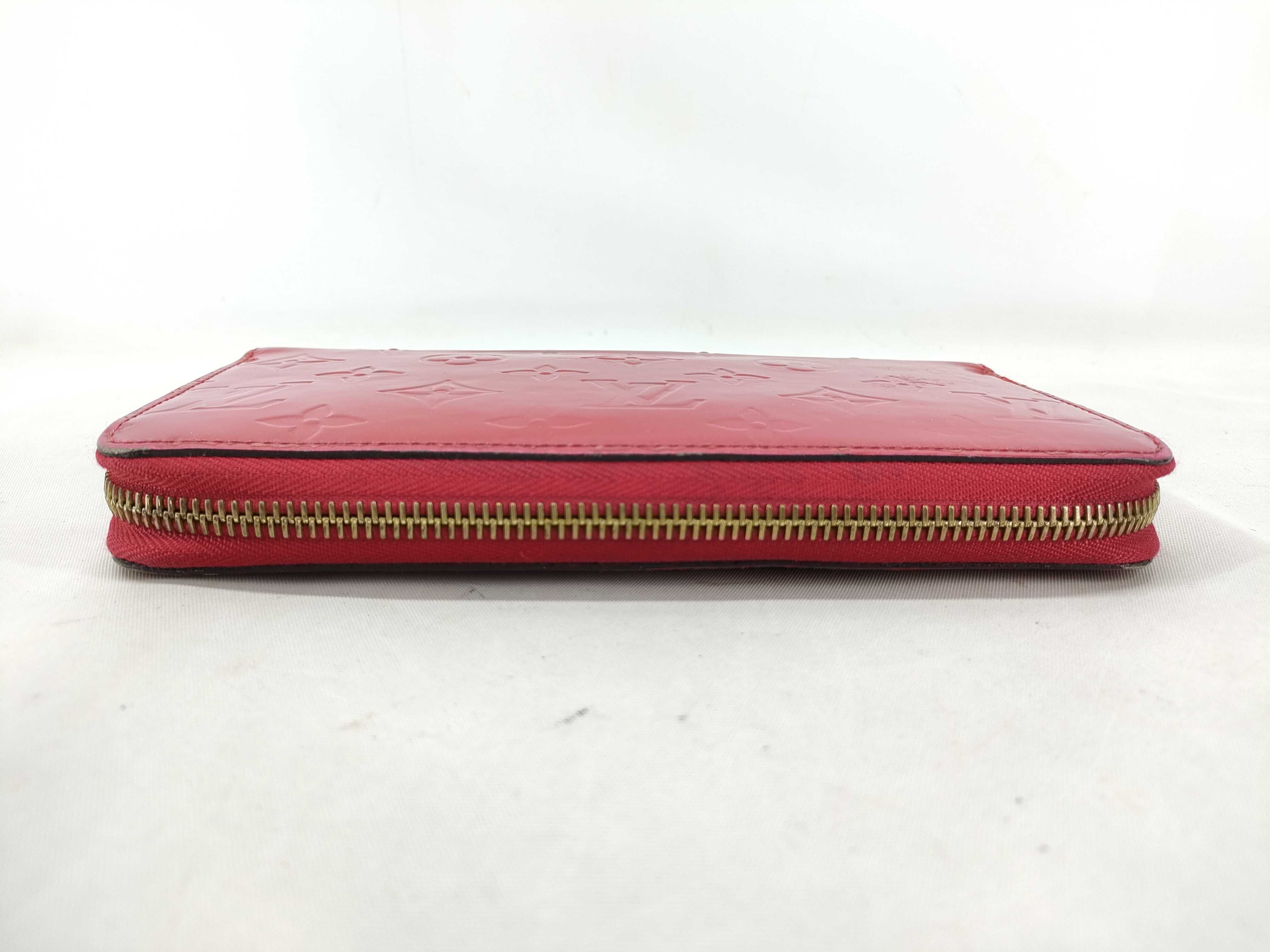 Vernis LV Vernis Round Zip Red Wallet — view 15