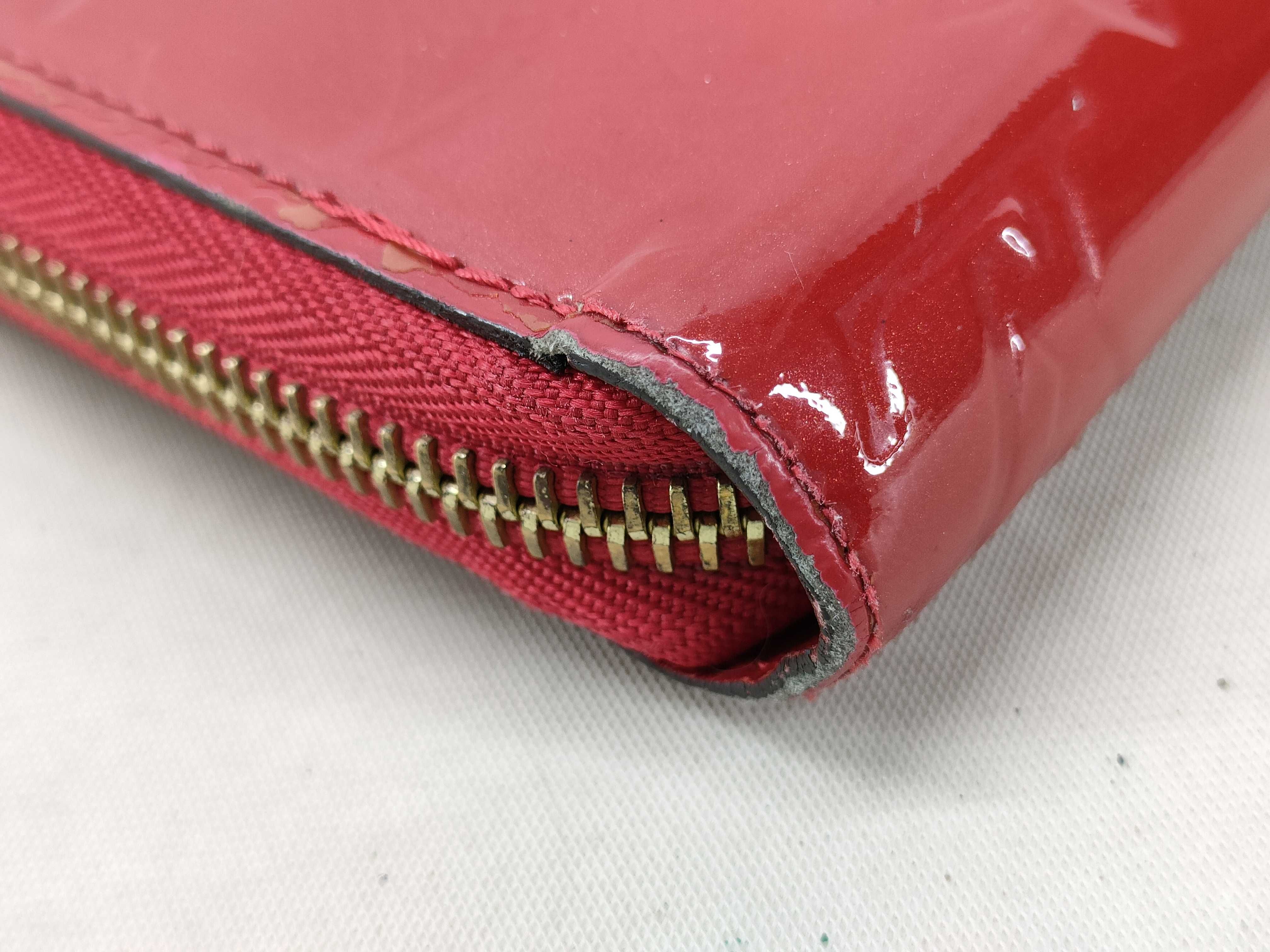 Vernis LV Vernis Round Zip Red Wallet — view 3