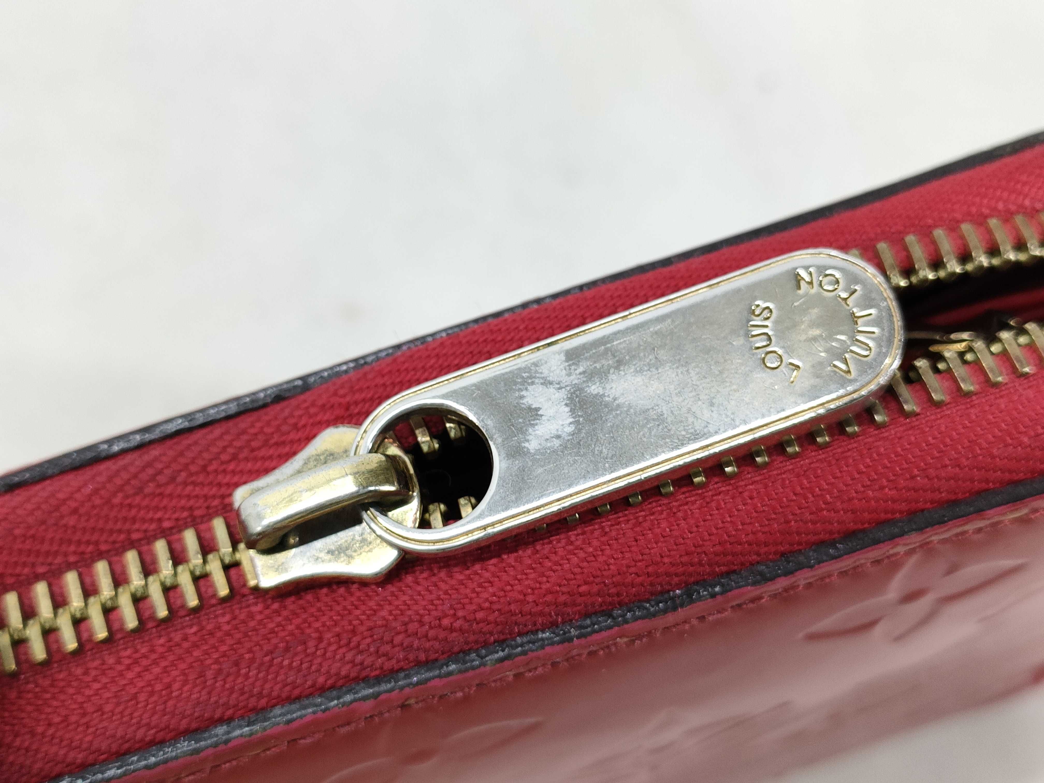 Vernis LV Vernis Round Zip Red Wallet — view 6