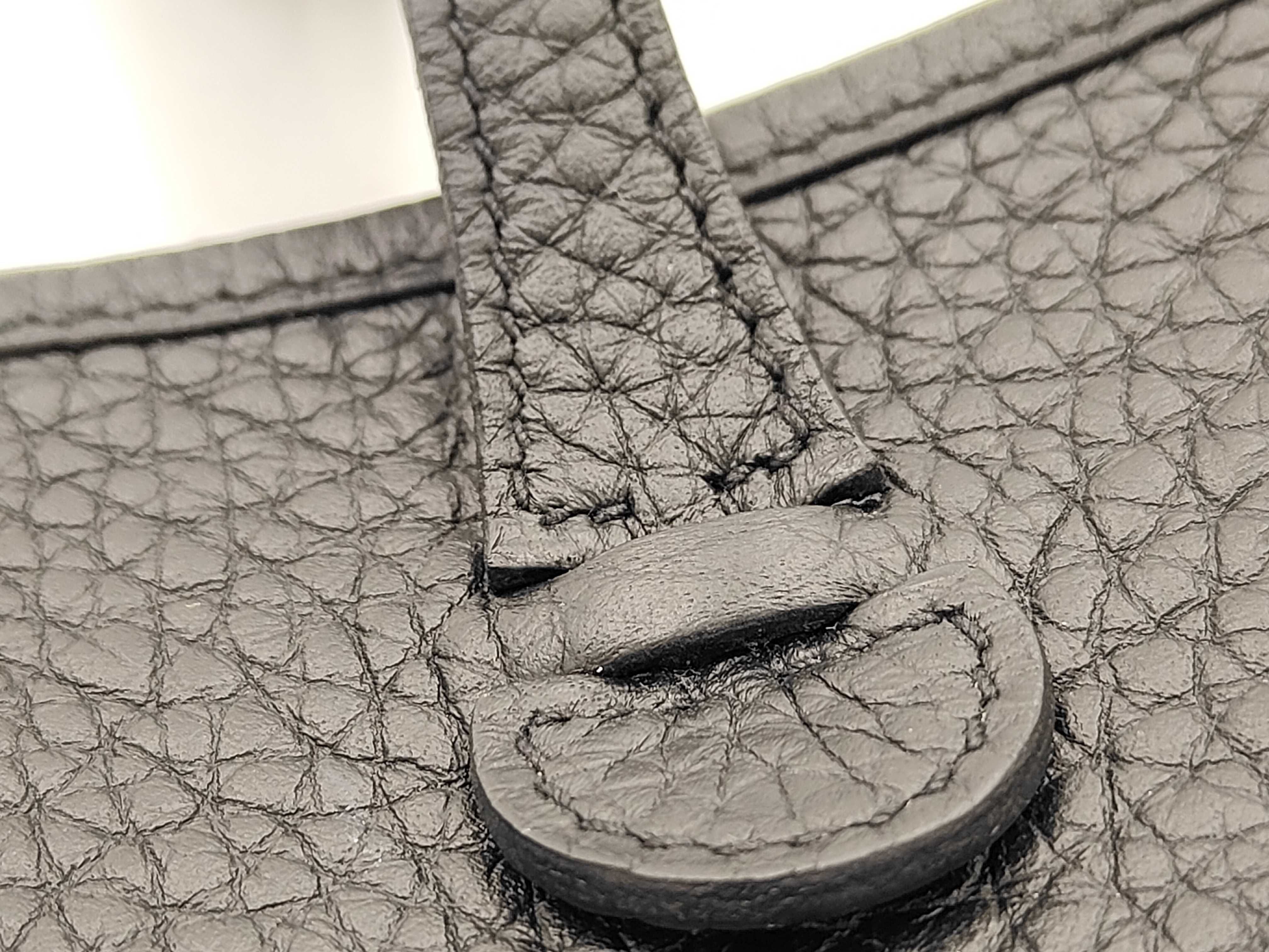 Evelyne Amazon 16 Taurillon Leather Shoulder Bag, Black with Gold Hardware, Gold Stamp — view 13