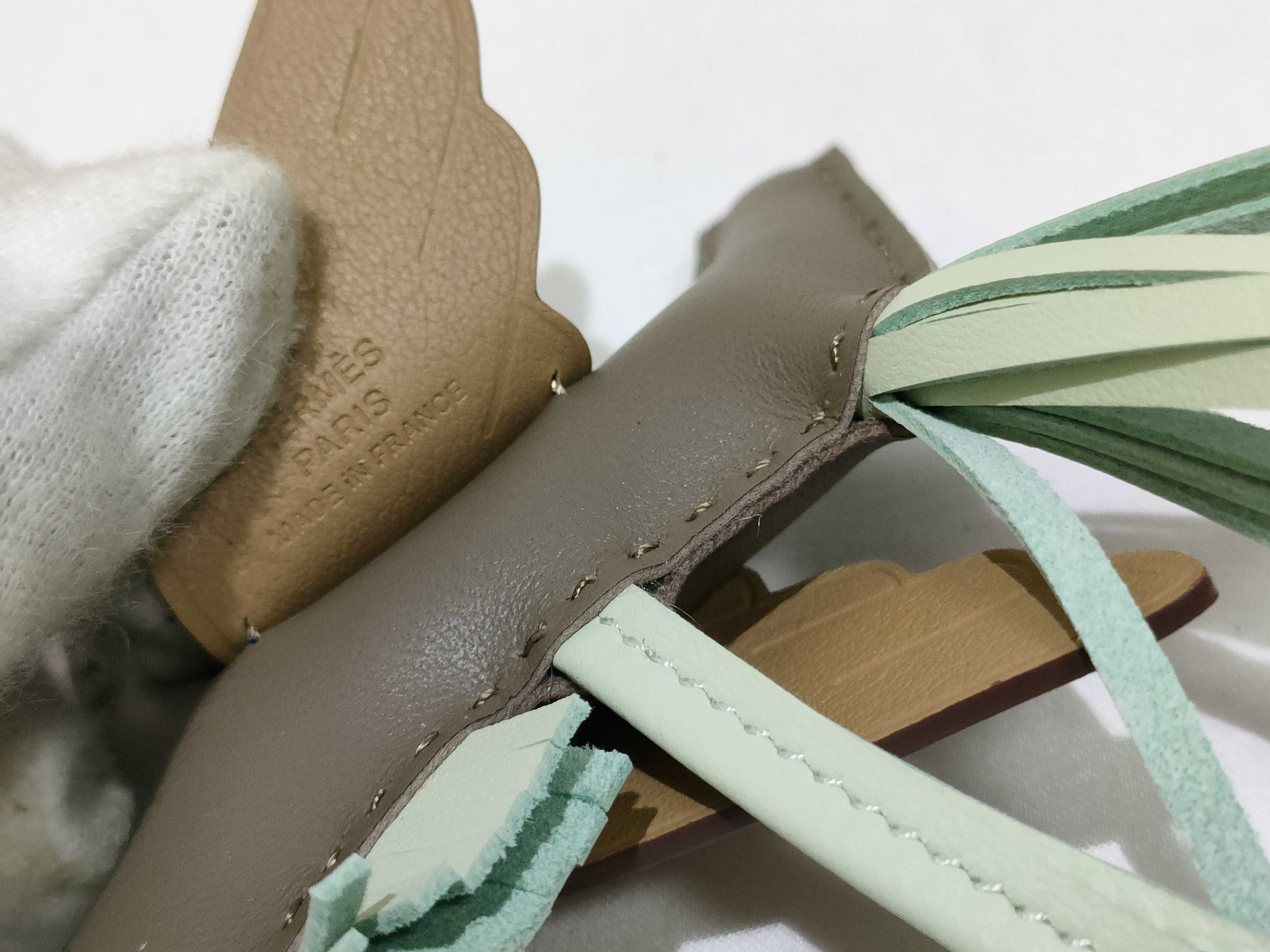 Rodeo Charm Pegasus PM Agneau Milo x Veau Swift Etoupe x Vert Fizz x Biscuit B stamp Accessories: Box Key case — view 8