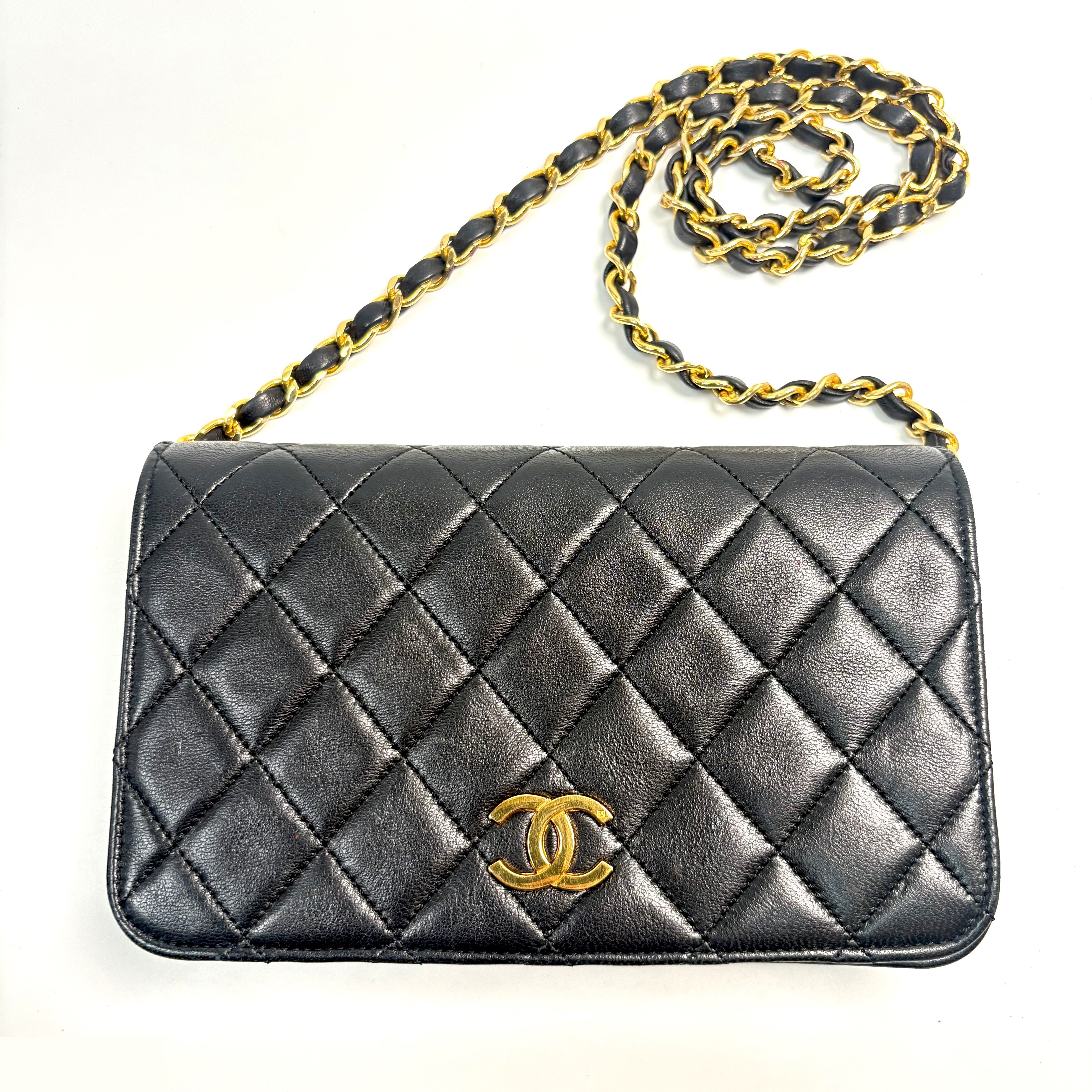 Matelassé Push-Lock Shoulder Bag — view 2