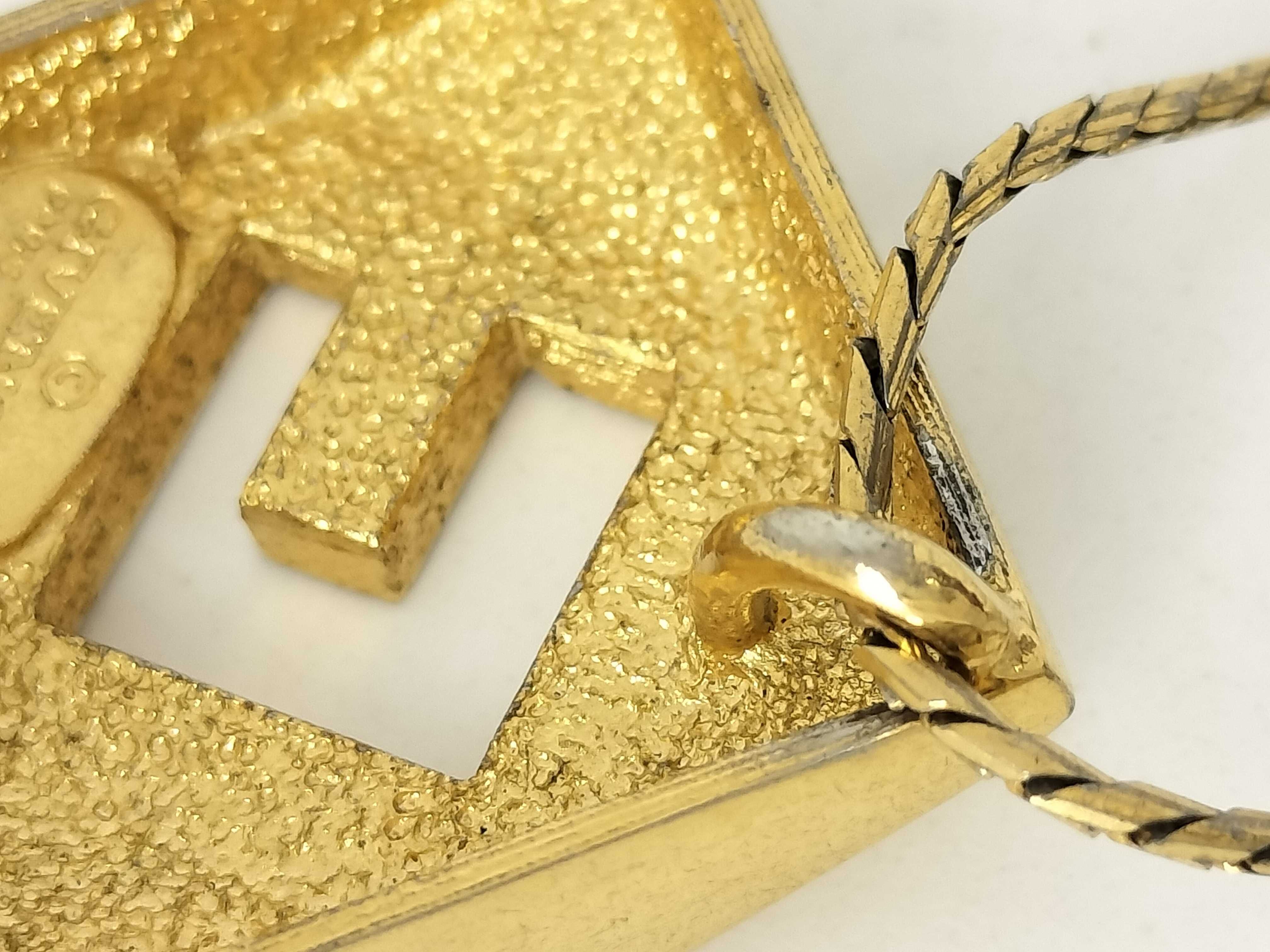 Vintage Gold Rhinestone Necklace — view 9