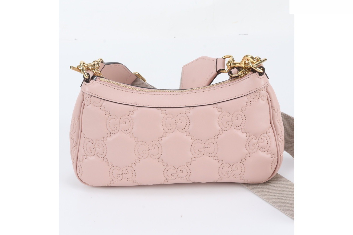 GG Matelassé 735049 Leather 2-Way Shoulder Bag — view 4