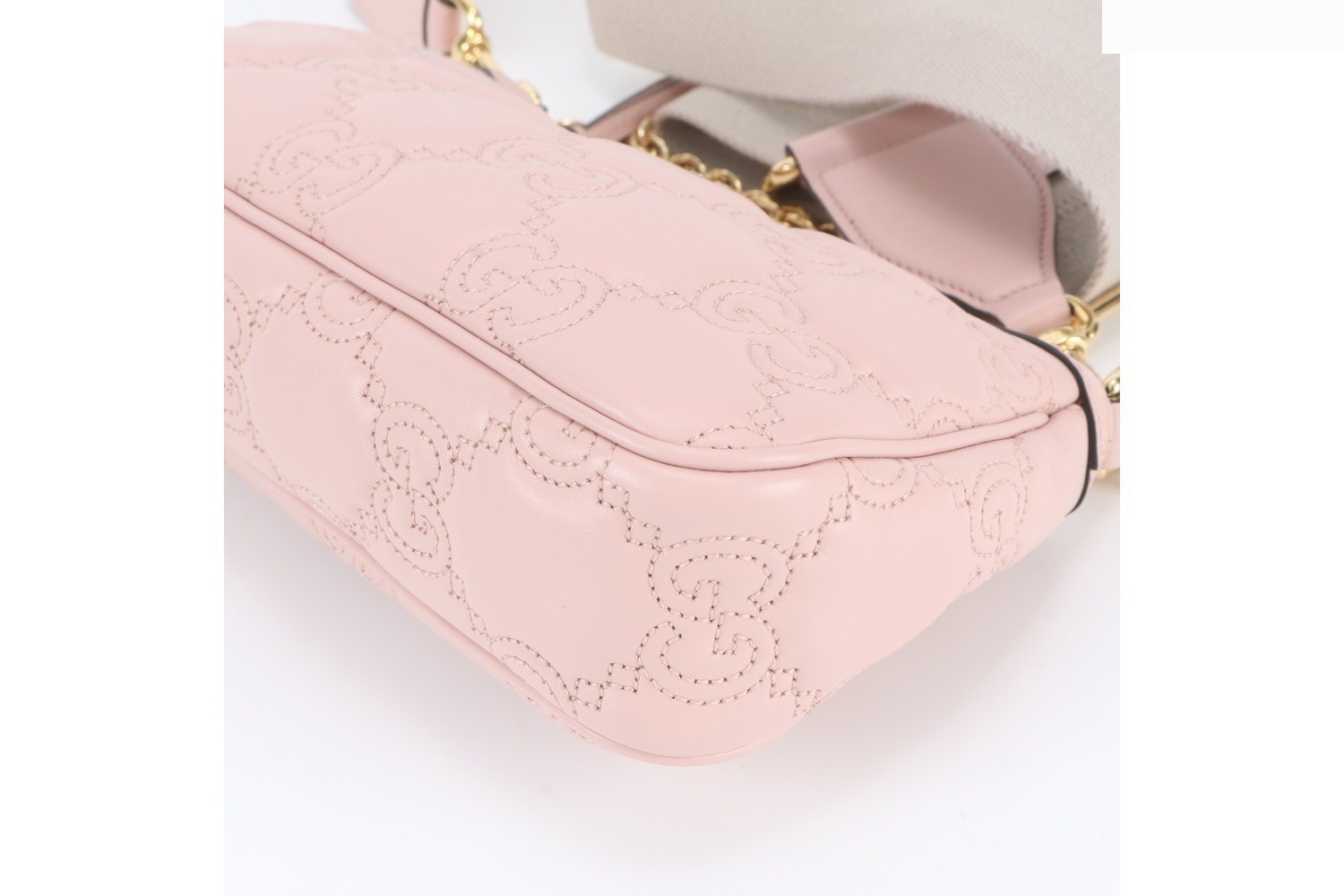 GG Matelassé 735049 Leather 2-Way Shoulder Bag — view 6