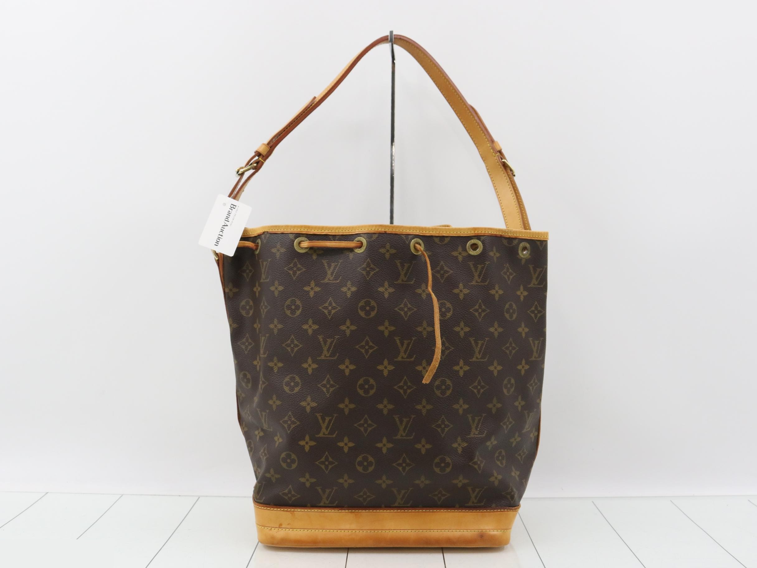 Monogram Noé Shoulder Bag